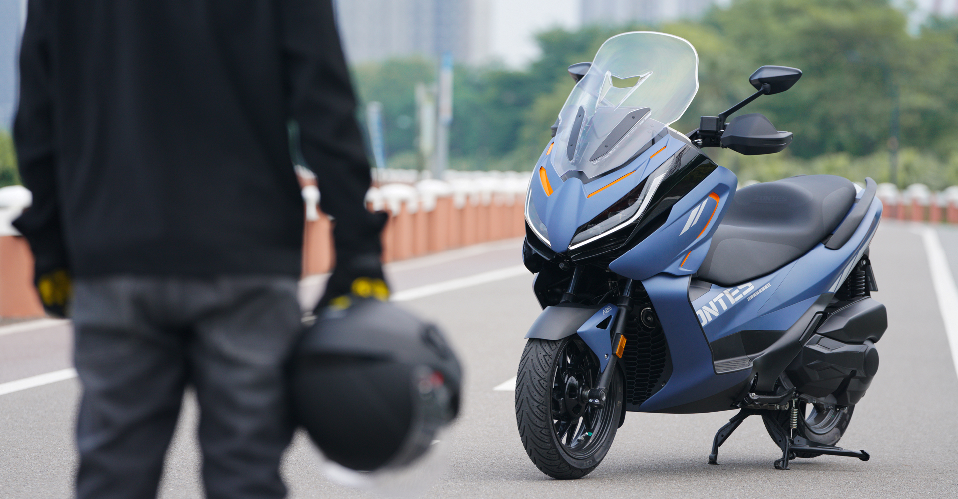 Xe ga chuyên phượt của Honda vừa về VN đã gặp khó: Đối thủ ra mắt 2 xe 'trang bị tận răng' giá rẻ hơn- Ảnh 6.