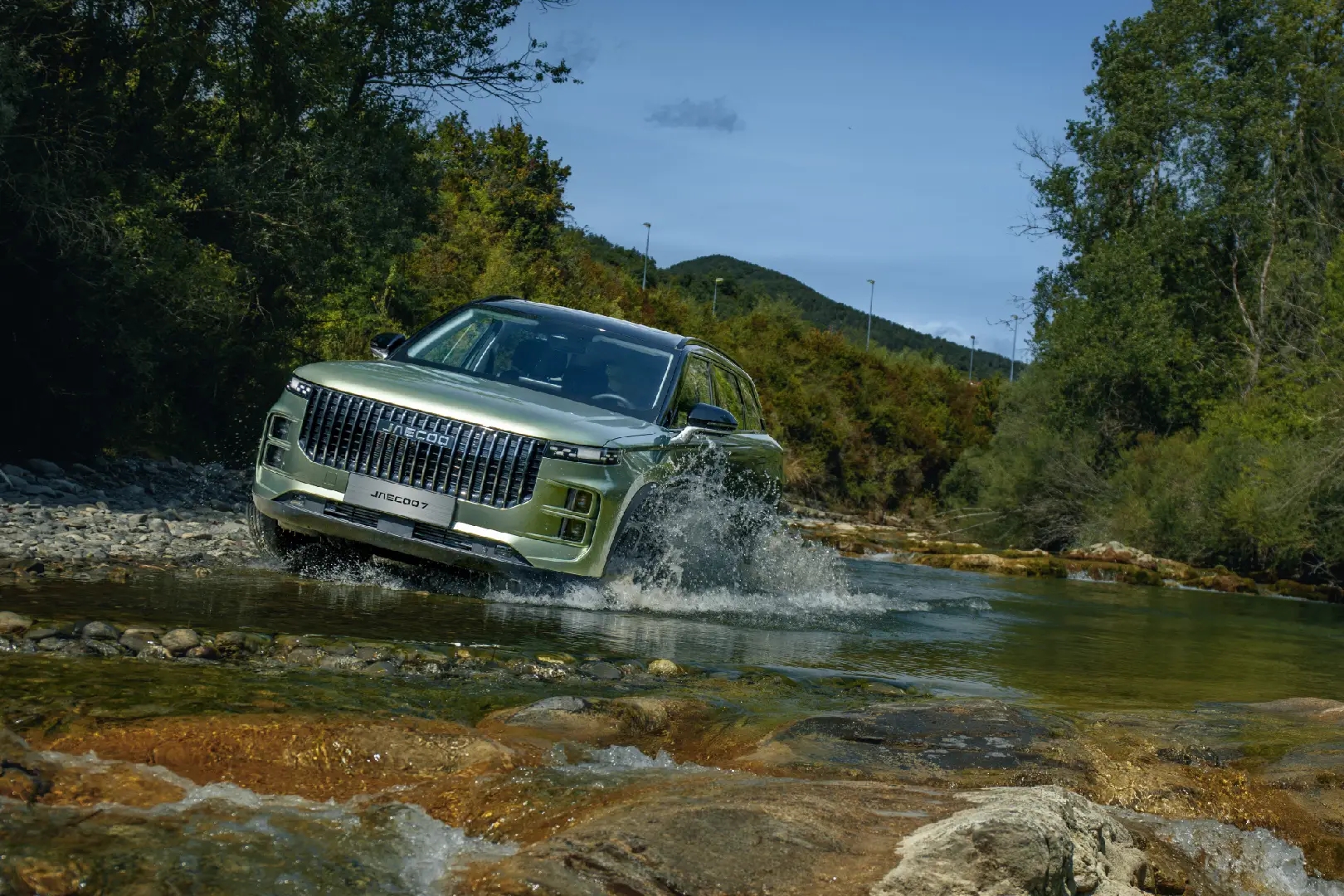 Xu hướng xe 'không cần sạc' tại Việt Nam: Giai đoạn chuyển tiếp của điện hóa- Ảnh 3.