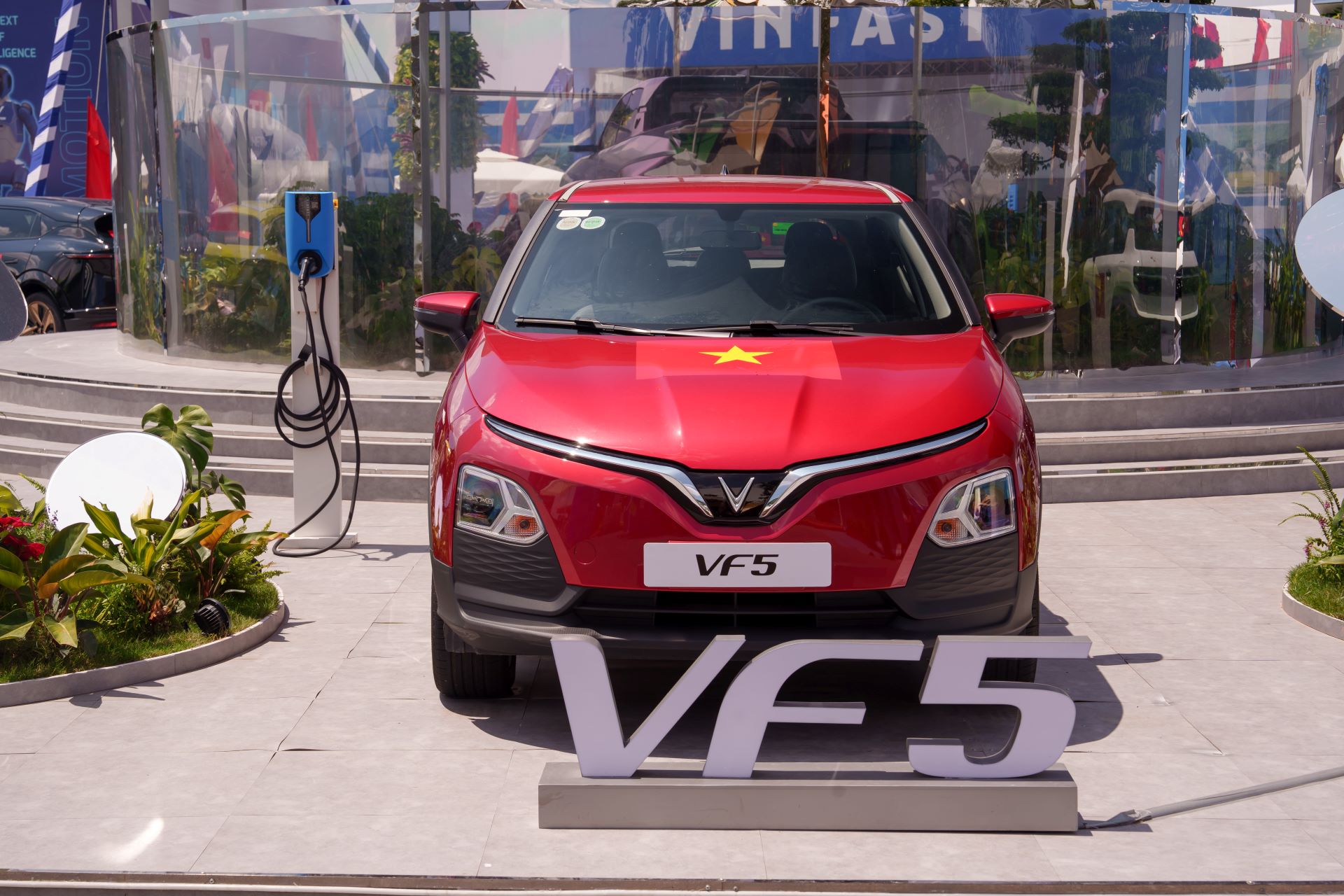 9 ng&agrave;y cuối nhận ưu đ&atilde;i &ldquo;max level&rdquo; trong th&aacute;ng 11 khi mua &ldquo;xe của năm&rdquo; VinFast VF 5- Ảnh 1.