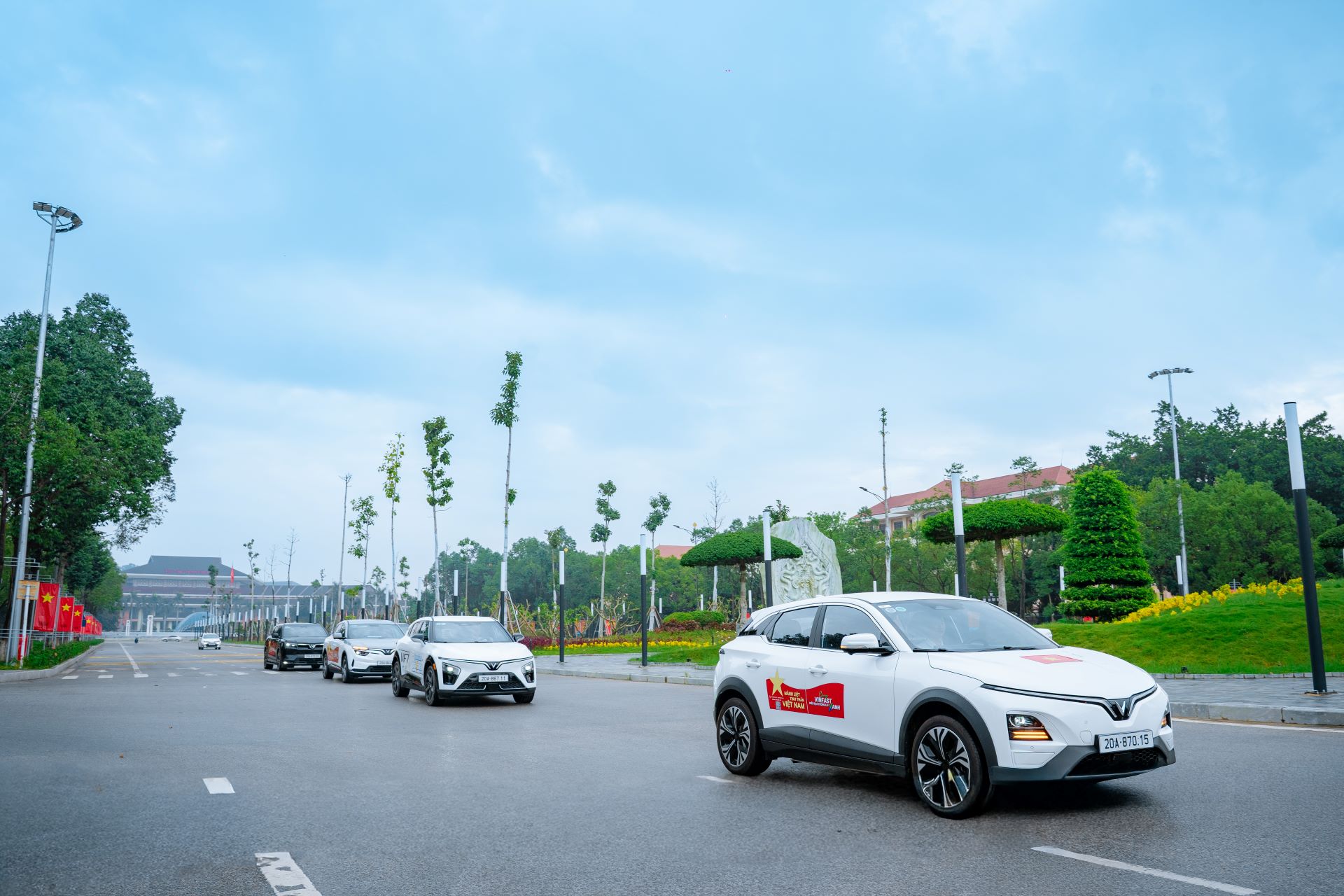 9 ng&agrave;y cuối nhận ưu đ&atilde;i &ldquo;max level&rdquo; trong th&aacute;ng 11 khi mua &ldquo;xe của năm&rdquo; VinFast VF 5- Ảnh 2.