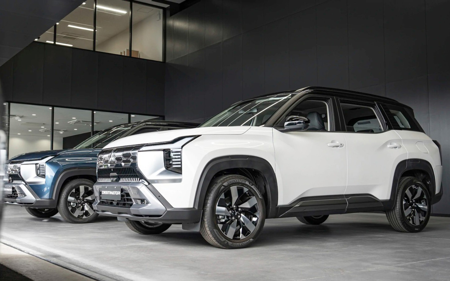 Mitsubishi Destinator 'cháy hàng' trước khi về Việt Nam: Vượt KPI doanh số 20%, nhận khoảng 12.000 đơn hàng sau gần 4 tháng ra mắt tại quốc gia này- Ảnh 4.