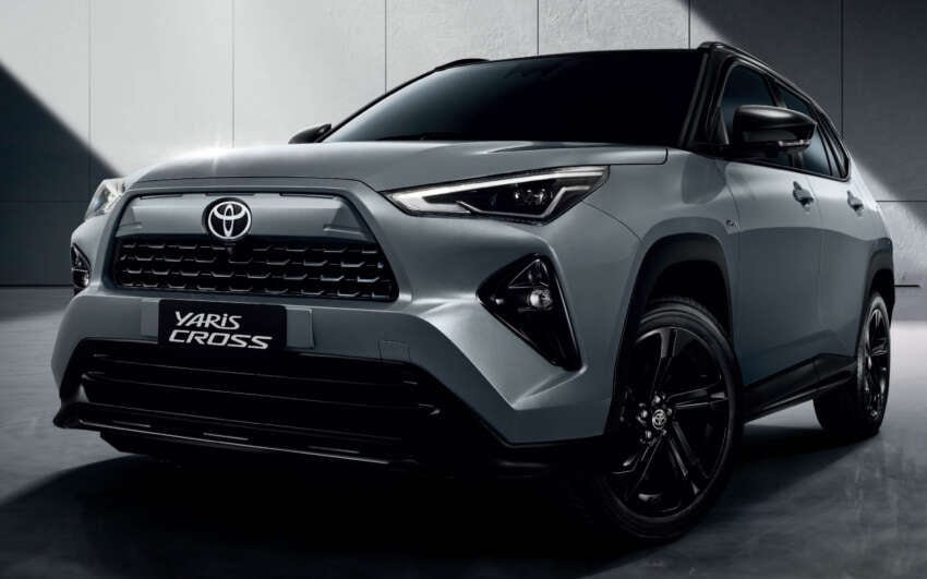 Toyota Yaris Cross thêm bản mới tại thị trường sát Việt Nam: Giá quy đổi 750 triệu đồng, phủ đen toàn thân, giữ nguyên cấu hình hybrid- Ảnh 1.
