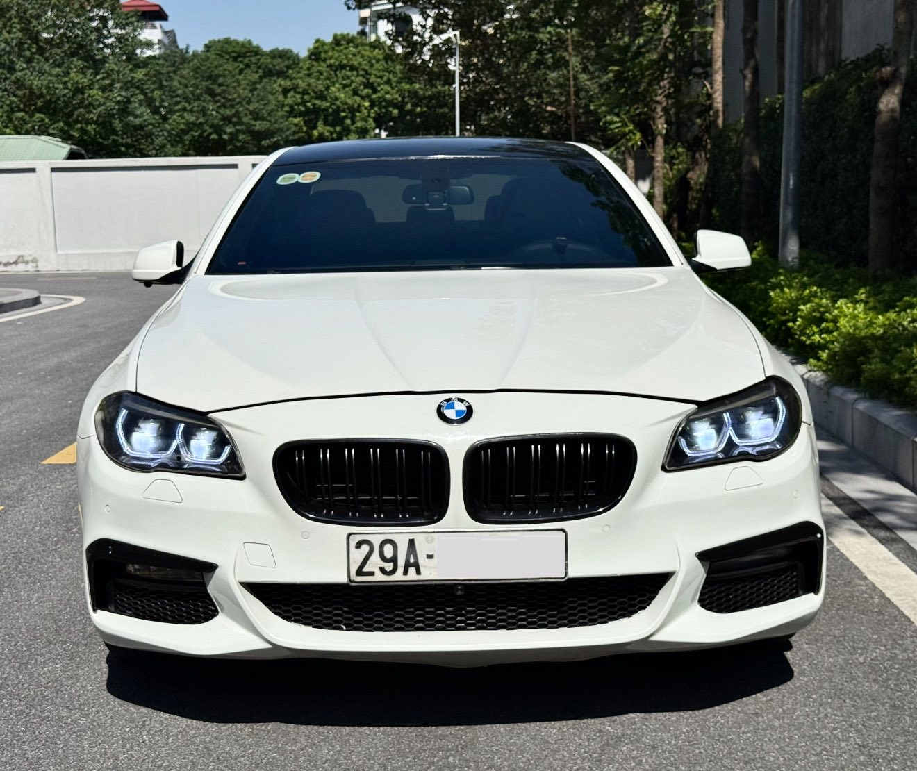 BMW 5-Series rao bán hơn 300 triệu: Người bán mạnh dạn nói 'chỉ đổ xăng là chạy, tội gì đi Morning'- Ảnh 5.