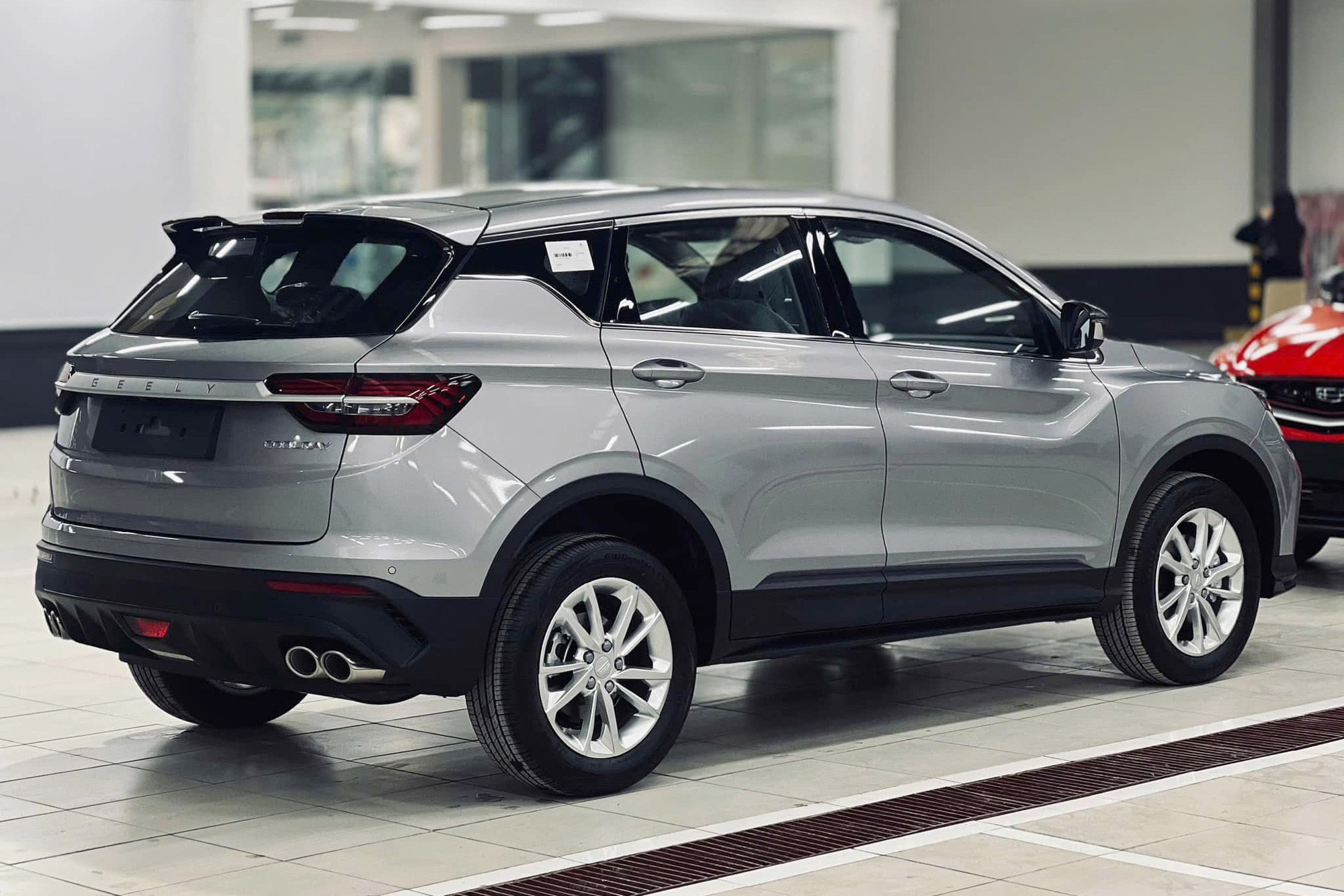 Dưới 500 triệu đồng mua SUV đô thị chọn Geely Coolray, Kia Sonet hay Hyundai Venue, bảng này sẽ giúp bạn dễ tìm được mẫu phù hợp- Ảnh 7. Dưới 500 triệu đồng mua SUV đô thị chọn Geely Coolray, Kia Sonet hay Hyundai Venue, bảng này sẽ giúp bạn dễ tìm được mẫu phù hợp- Ảnh 7.