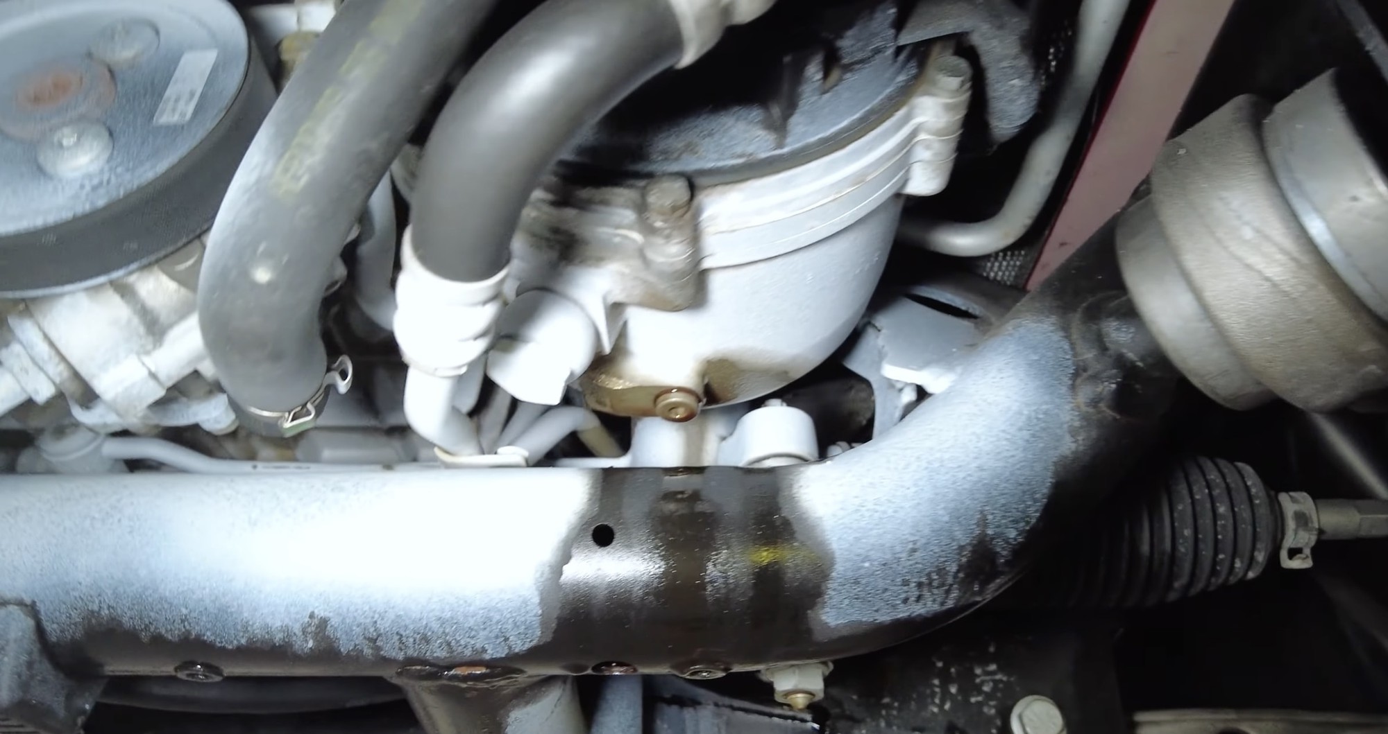 Chi phí ‘vô hình’ cực đắt đỏ khi sửa xe siêu sang: Tốn 53 triệu đồng tiền công thay một gioăng trị giá chỉ 80 nghìn đồng- Ảnh 8.