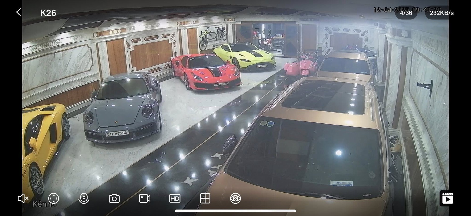 Người mê xe nhìn ảnh dàn siêu xe này là biết không phải của Hoàng Kim Khánh: Được dựng bởi AI, nhiều mẫu xe chưa từng có trong garage- Ảnh 3. Người mê xe nhìn ảnh dàn siêu xe này là biết không phải của Hoàng Kim Khánh: Được dựng bởi AI, nhiều mẫu xe chưa từng có trong garage- Ảnh 3.