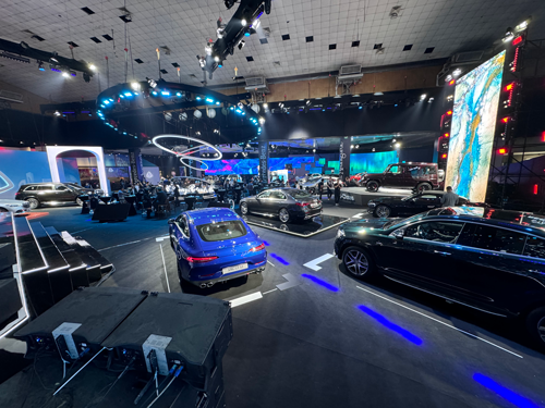 Hãng ô tô đua nhau "ra riêng"- Ảnh 1.