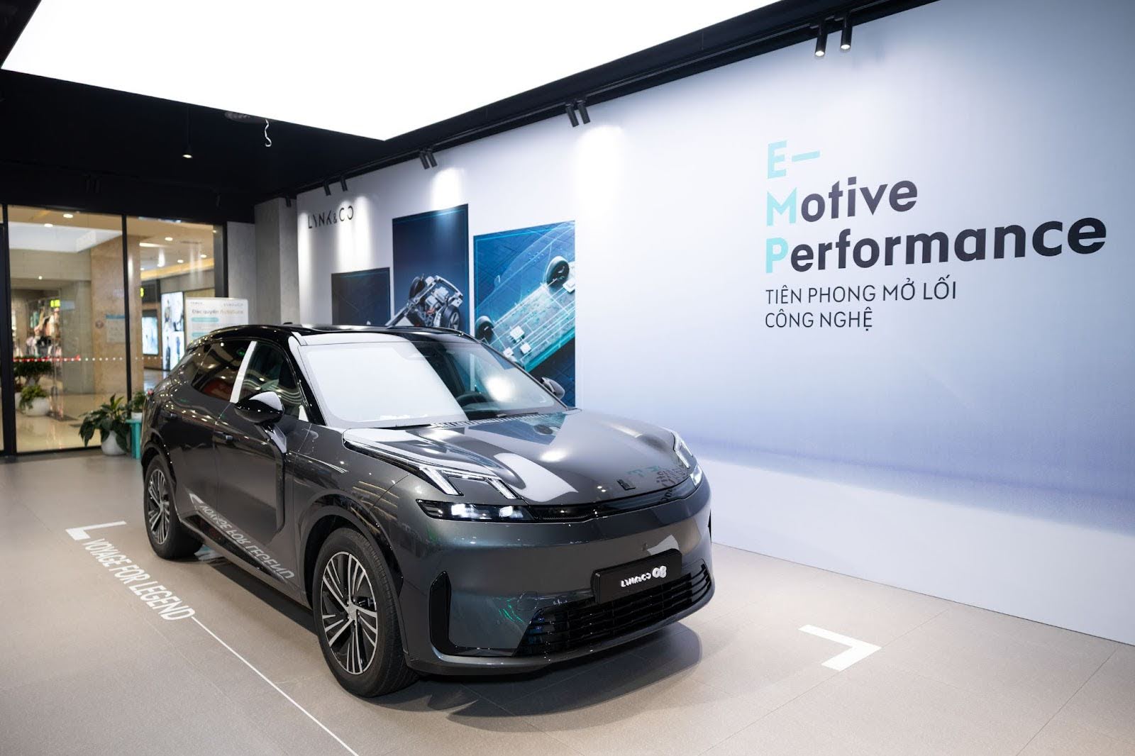 Sếp Lynk & Co: 'Chúng tôi cạnh tranh bằng giá trị riêng, kế hoạch lắp ráp ở Việt Nam đã được khởi động'- Ảnh 2.