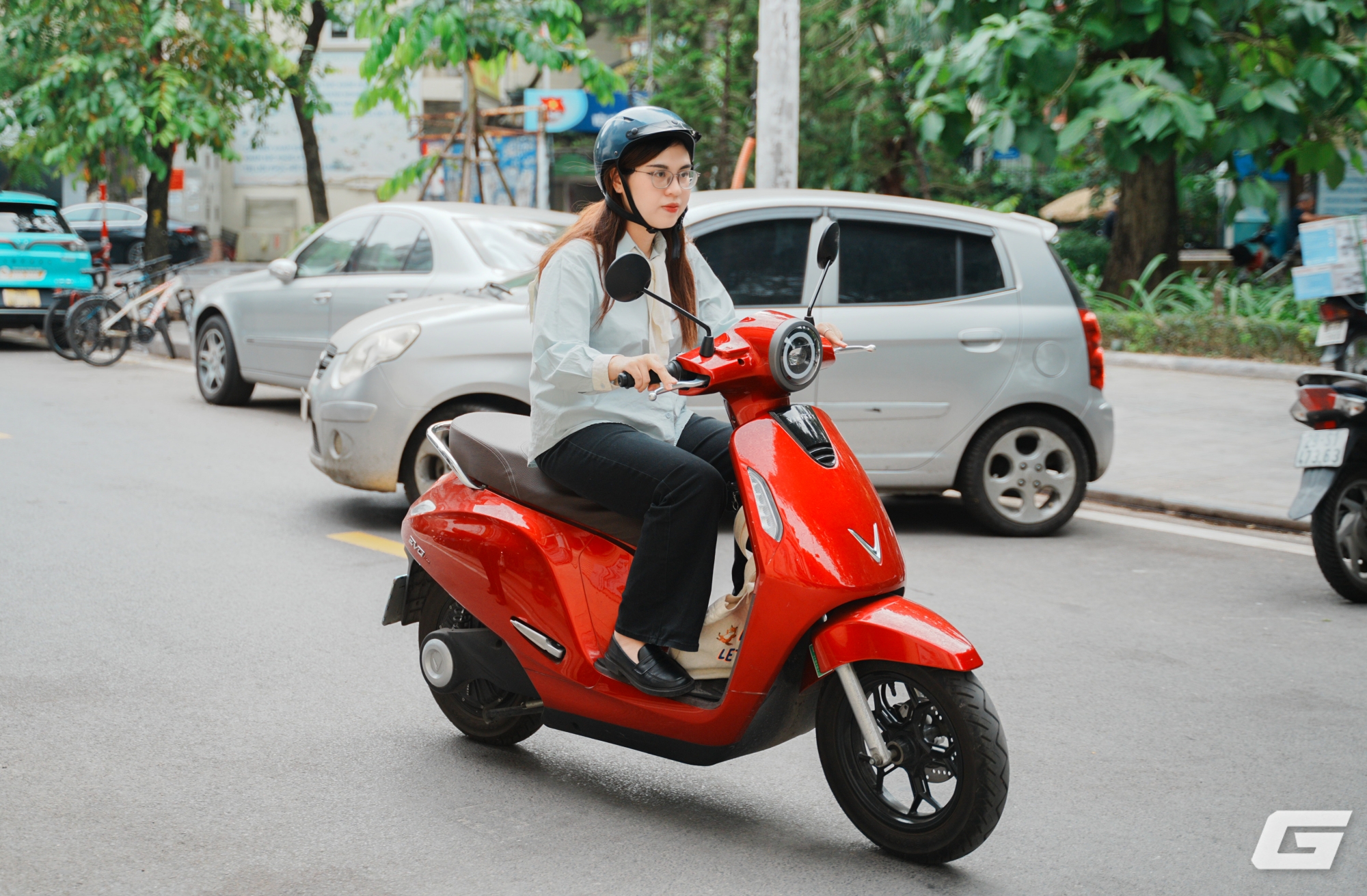 Người dùng phổ thông bắt đầu chuyển sang xe máy điện: Giải pháp tiết kiệm hay khởi đầu cho thay đổi lâu dài?- Ảnh 2.