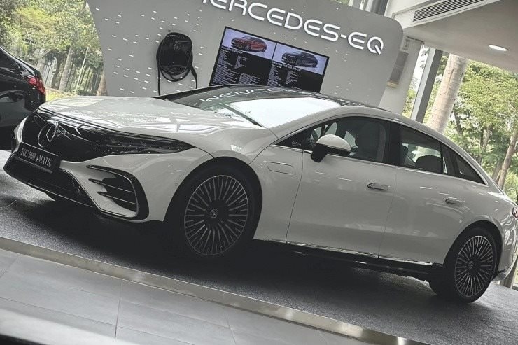 Điểm mặt loạt xe của chồng Đoàn Di Băng: Từ McLaren, Lamborghini, Bentley đến Ducati giới hạn, khó kiếm được bộ sưu tập thứ hai tại Việt Nam- Ảnh 10.
