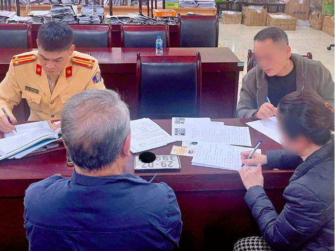 Bất ngờ danh tính người vi phạm trong vụ 2 xe SH trùng biển số có 'tứ quý 9' trên phố Hà Nội- Ảnh 1.