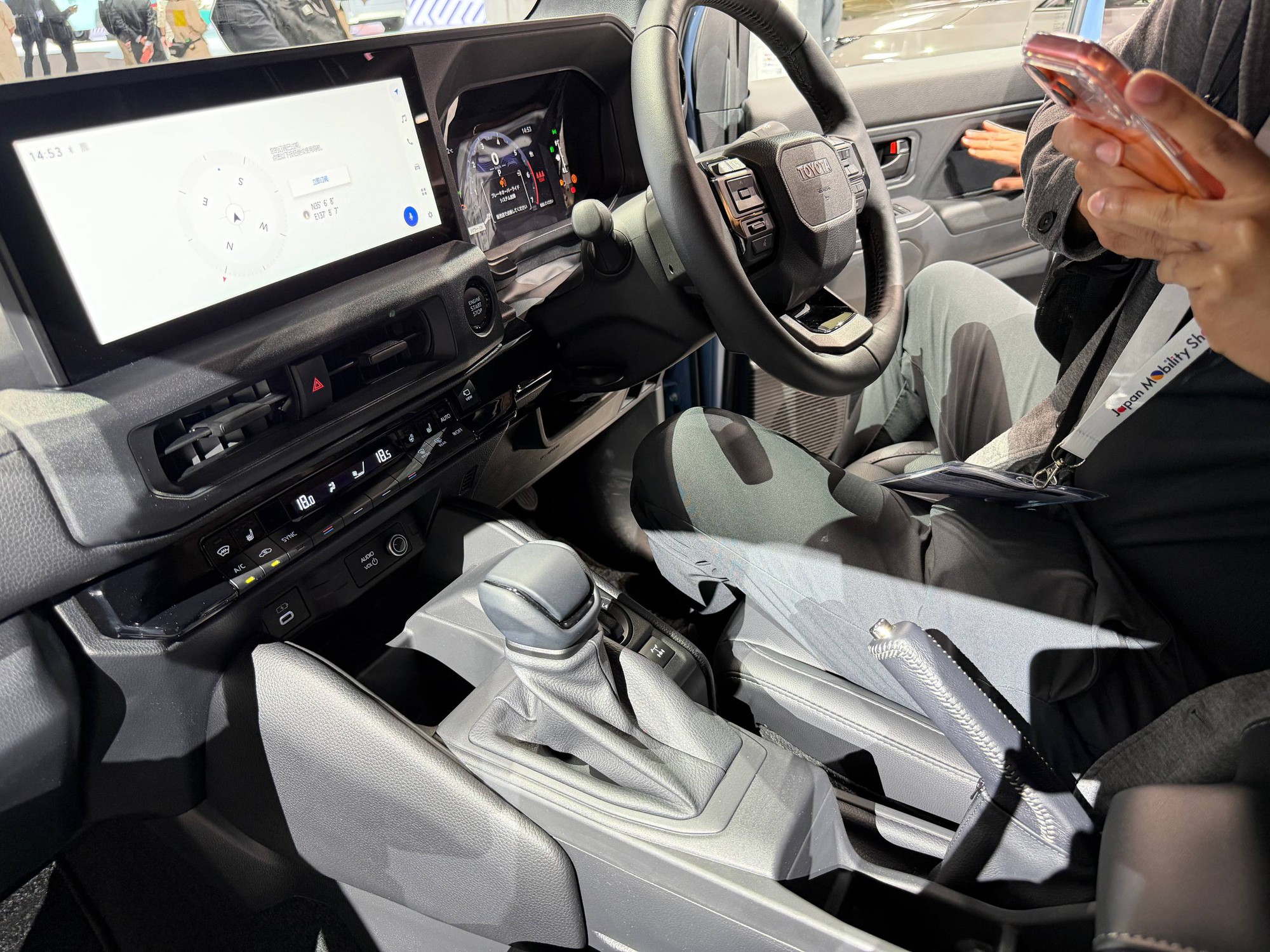 Toyota Land Cruiser FJ chốt bán tại Việt Nam: Có thể về nước ngay năm sau ‘lấp khoảng trống’ giữa Fortuner và Prado- Ảnh 3.