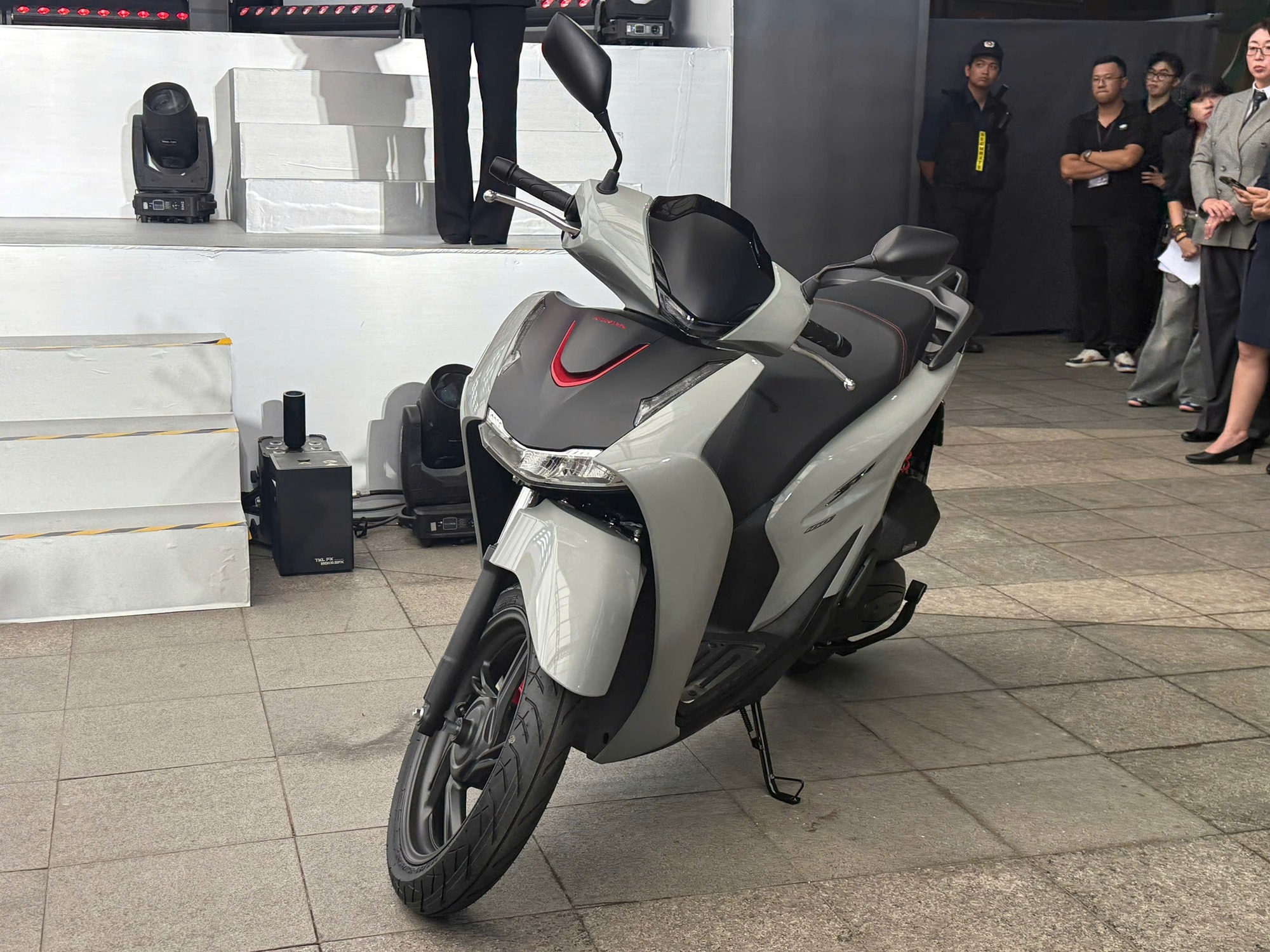 Cuộc chiến 'phòng thủ' của Honda tại Việt Nam- Ảnh 1. Cuộc chiến 'phòng thủ' của Honda tại Việt Nam- Ảnh 1.