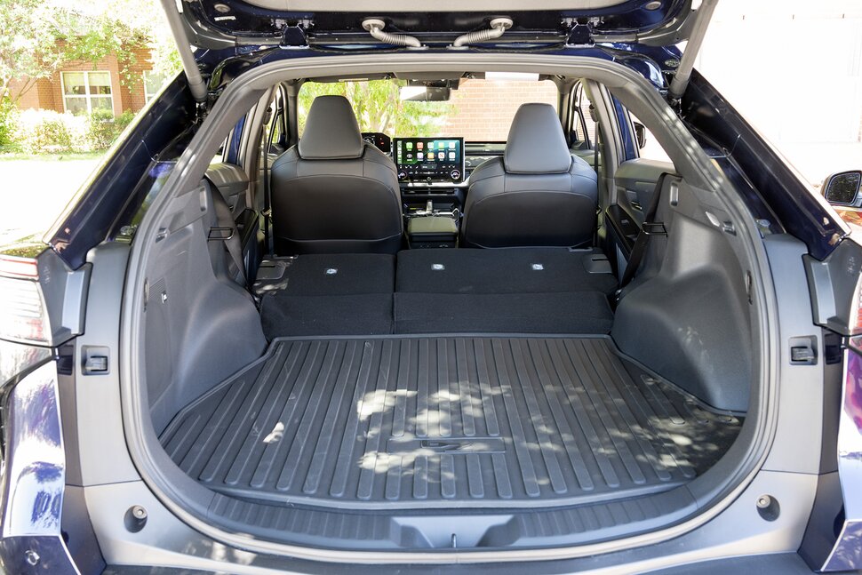 Toyota bZ4X 2026 bán thêm ở một thị trường gần Việt Nam: Giá quy đổi từ hơn 1,2 tỷ đồng, 2 bản, chạy 600km/sạc- Ảnh 18.