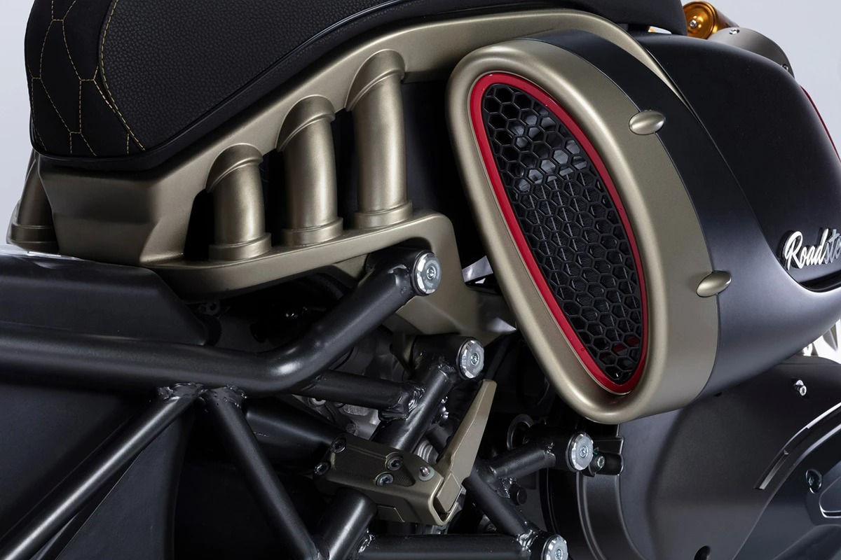 Xe tay ga Italjet Roadster 400 ra mắt: Đây là chiếc xe tay ga điên rồ nhất mà tôi từng thấy- Ảnh 4.