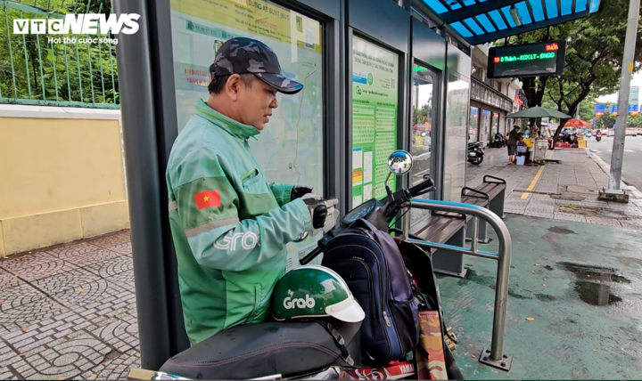 Cải hoán xe xăng sang xe điện, ý tưởng xanh nhưng người dân vẫn sợ cháy nổ- Ảnh 2.