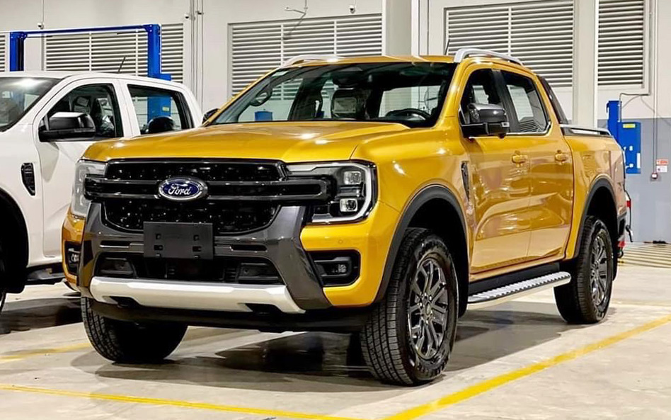 Động cơ Ford Ranger, Everest sắp thay đổi lớn: Bỏ loại đang có trên Wildtrak, Titanium, thay bằng máy mới, hộp số 10 cấp từ bản giá rẻ- Ảnh 2. Động cơ Ford Ranger, Everest sắp thay đổi lớn: Bỏ loại đang có trên Wildtrak, Titanium, thay bằng máy mới, hộp số 10 cấp từ bản giá rẻ- Ảnh 2.
