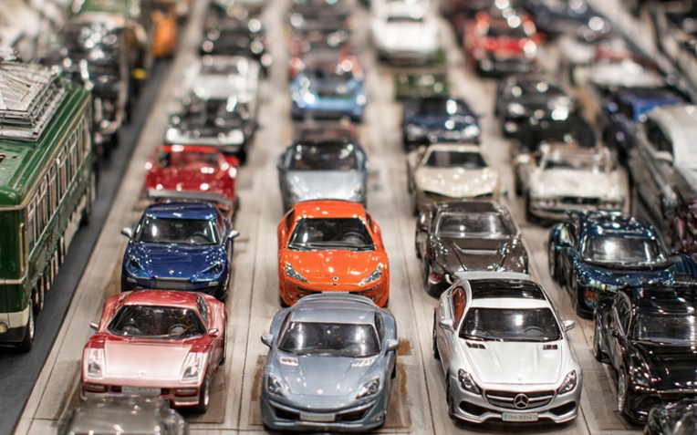 Loạt ô tô giá siêu rẻ, chỉ từ 15 triệu đồng, Mercedes-Benz chào bán hơn 17 triệu đồng- Ảnh 1.