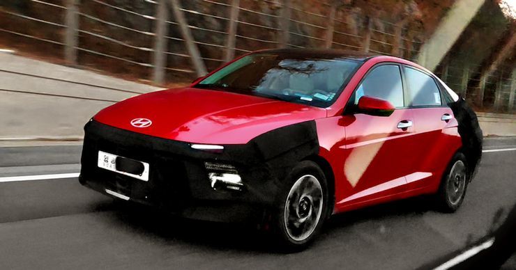 Hyundai Accent facelift lộ ảnh chạy thử: Nâng cấp nội ngoại thất, có thể thêm ADAS, động cơ giữ nguyên- Ảnh 1. Hyundai Accent facelift lộ ảnh chạy thử: Nâng cấp nội ngoại thất, có thể thêm ADAS, động cơ giữ nguyên- Ảnh 1.