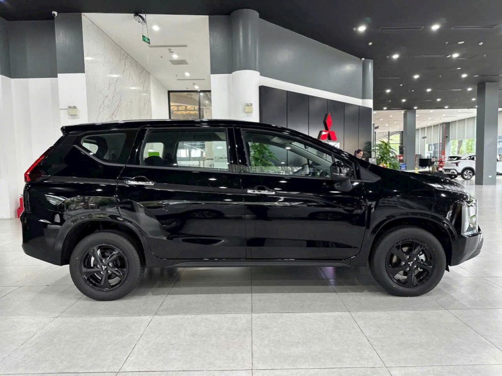 Mitsubishi Xpander muốn giữ ngôi vương MPV Việt Nam 2025 thì phải làm được điều không tưởng này trước VinFast Limo Green- Ảnh 6. Mitsubishi Xpander muốn giữ ngôi vương MPV Việt Nam 2025 thì phải làm được điều không tưởng này trước VinFast Limo Green- Ảnh 6.