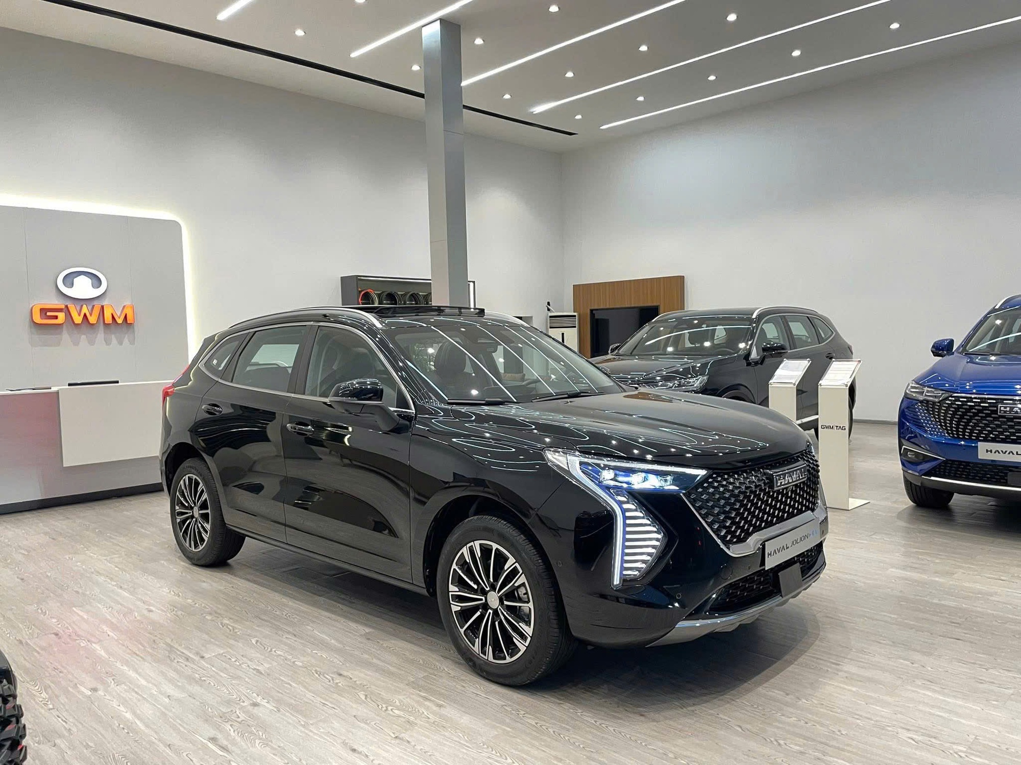 ‘Ma trận’ 29 xe lần đầu ra mắt Việt Nam năm 2025: Xe điện, xe Trung Quốc lấn lướt- Ảnh 18. ‘Ma trận’ 29 xe lần đầu ra mắt Việt Nam năm 2025: Xe điện, xe Trung Quốc lấn lướt- Ảnh 18.