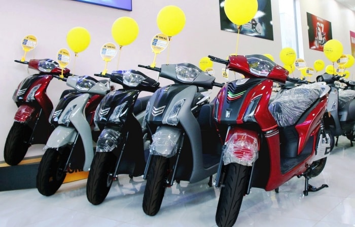 "SH điện" giá rẻ vừa về Việt Nam; Yamaha tung xe tay ga hybrid mới- Ảnh 1. "SH điện" giá rẻ vừa về Việt Nam; Yamaha tung xe tay ga hybrid mới- Ảnh 1.