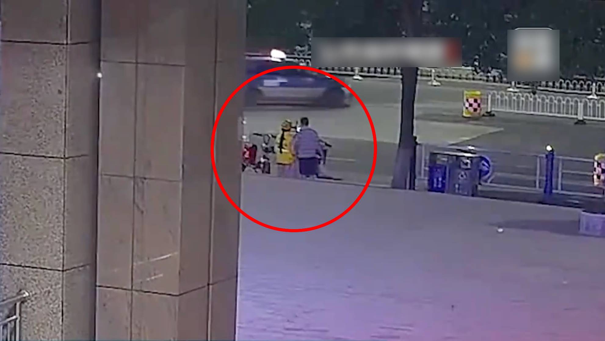 Nữ shipper khóc tức tưởi vì mất xe hút 60 triệu lượt xem: Không ai ngờ đây là thủ phạm!- Ảnh 4. Nữ shipper khóc tức tưởi vì mất xe hút 60 triệu lượt xem: Không ai ngờ đây là thủ phạm!- Ảnh 4.