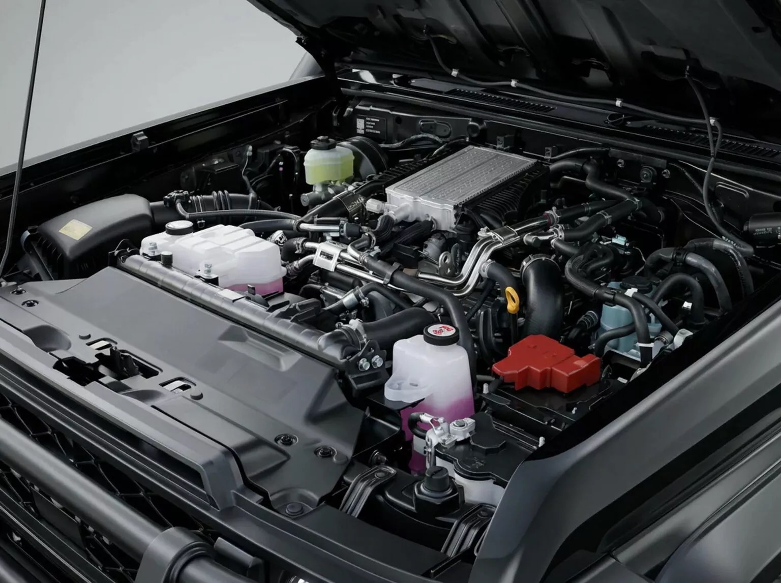 Bản Toyota Land Cruiser này dành cho ai thích dáng hoài cổ nhưng vẫn đủ công nghệ hiện đại: Giá quy đổi hơn 3,8 tỷ đồng, nhiều đồ chơi off-road- Ảnh 19. Bản Toyota Land Cruiser này dành cho ai thích dáng hoài cổ nhưng vẫn đủ công nghệ hiện đại: Giá quy đổi hơn 3,8 tỷ đồng, nhiều đồ chơi off-road- Ảnh 19.