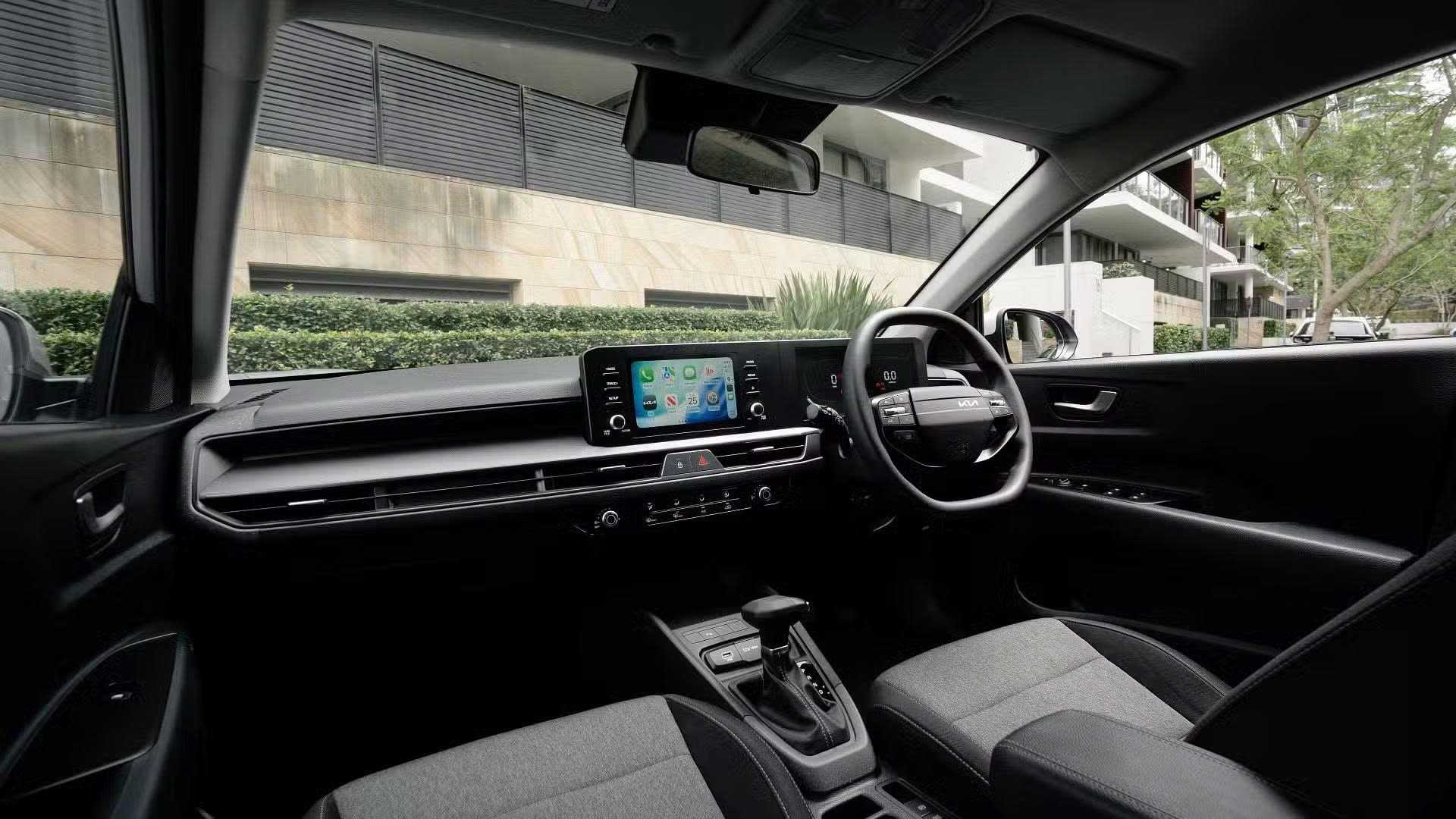 Kia Stonic - CUV cùng cỡ Sonet có bản nâng cấp, thêm động cơ hybrid, giá quy đổi từ 492 triệu đồng- Ảnh 3.