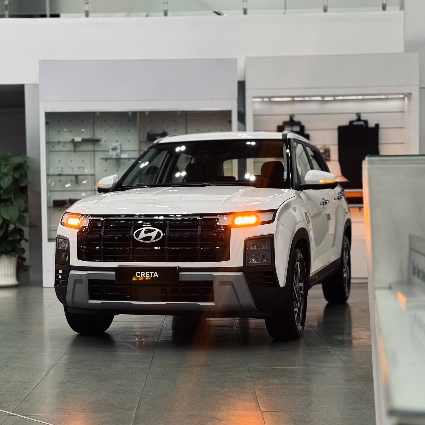 Mitsubishi Xforce so kè Toyota Yaris Cross đến phút cuối: Tưởng chừng buông xuôi nhưng cuộc đua chưa ngã ngũ- Ảnh 5. Mitsubishi Xforce so kè Toyota Yaris Cross đến phút cuối: Tưởng chừng buông xuôi nhưng cuộc đua chưa ngã ngũ- Ảnh 5.