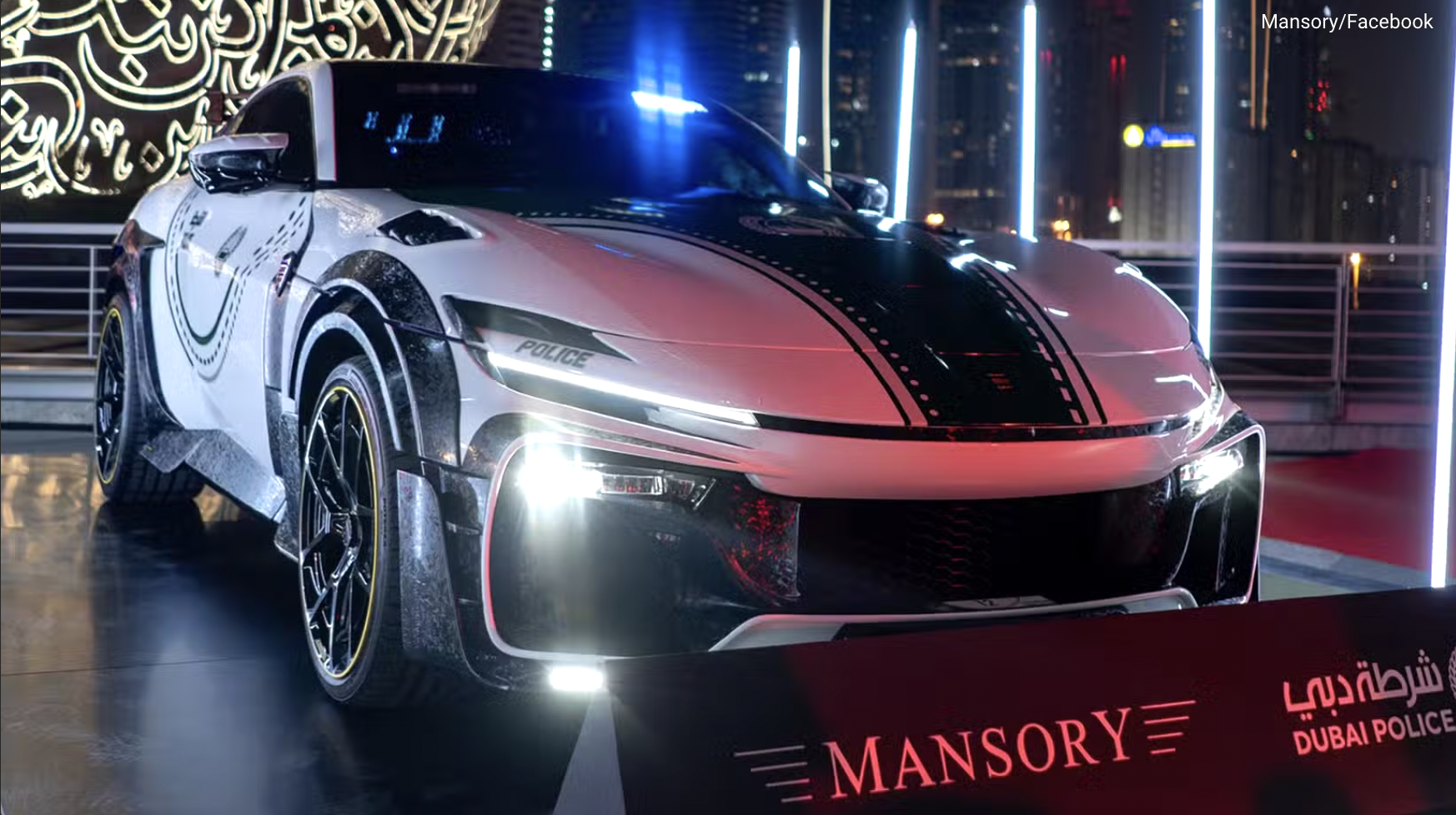 Si&ecirc;u SUV Ferrari Purosangue độ Mansory 'về đội' cảnh s&aacute;t Dubai: Ngoại h&igrave;nh hầm hố, tội phạm phải r&eacute;n v&igrave; th&ocirc;ng số khủng- Ảnh 4.