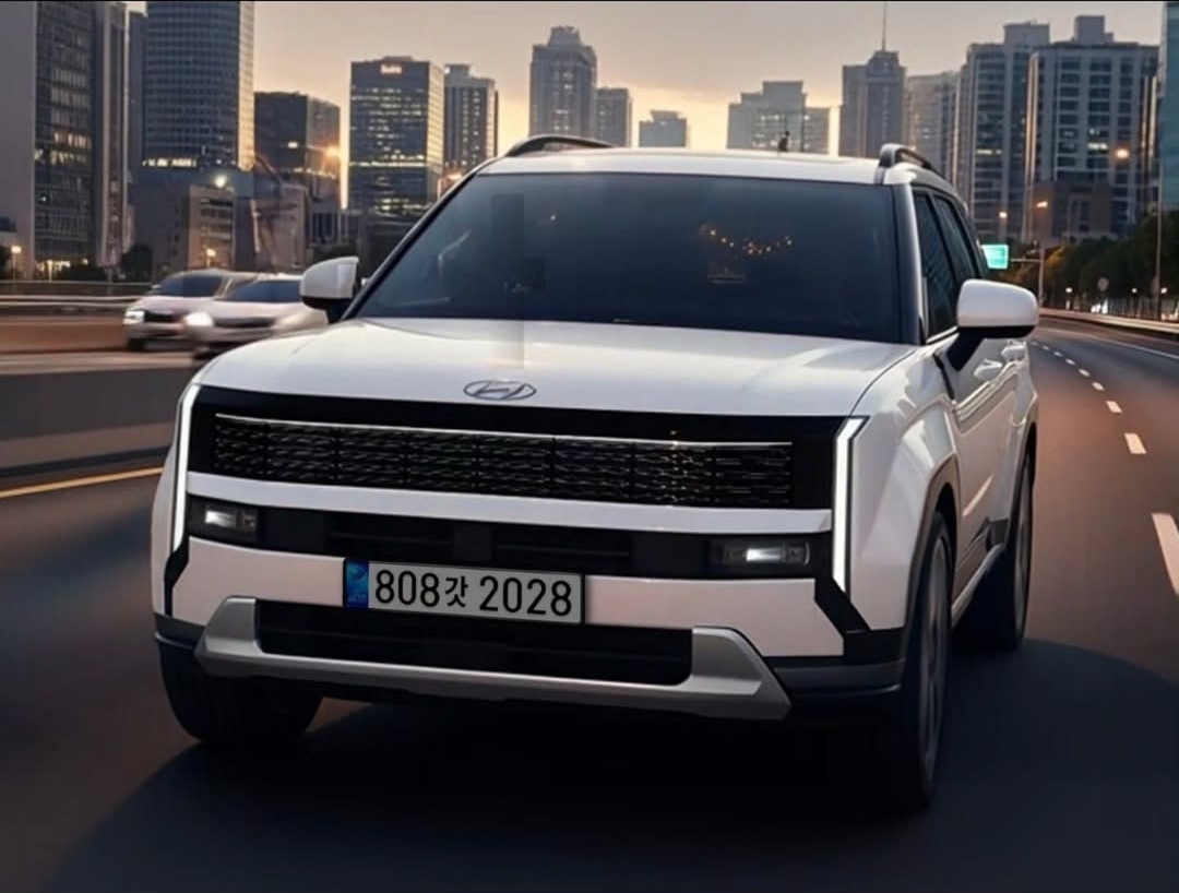 Hyundai Santa Fe dù chỉ facelift nhưng không khác gì ra thế hệ mới: Bớt giống Land Rover, đậm chất Tucson, Palisade hơn, bỏ hộp số DCT- Ảnh 1. Hyundai Santa Fe dù chỉ facelift nhưng không khác gì ra thế hệ mới: Bớt giống Land Rover, đậm chất Tucson, Palisade hơn, bỏ hộp số DCT- Ảnh 1.