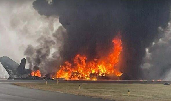 N&Oacute;NG: Rơi m&aacute;y bay tại Mỹ khiến nhiều người thiệt mạng, cả gia đ&igrave;nh của vận động vi&ecirc;n nổi tiếng được x&aacute;c nhận đ&atilde; qua đời- Ảnh 1.