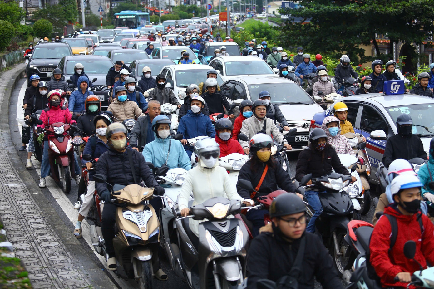 Th&aacute;ch thức lớn trong quản trị đ&ocirc; thị H&agrave; Nội- Ảnh 1.