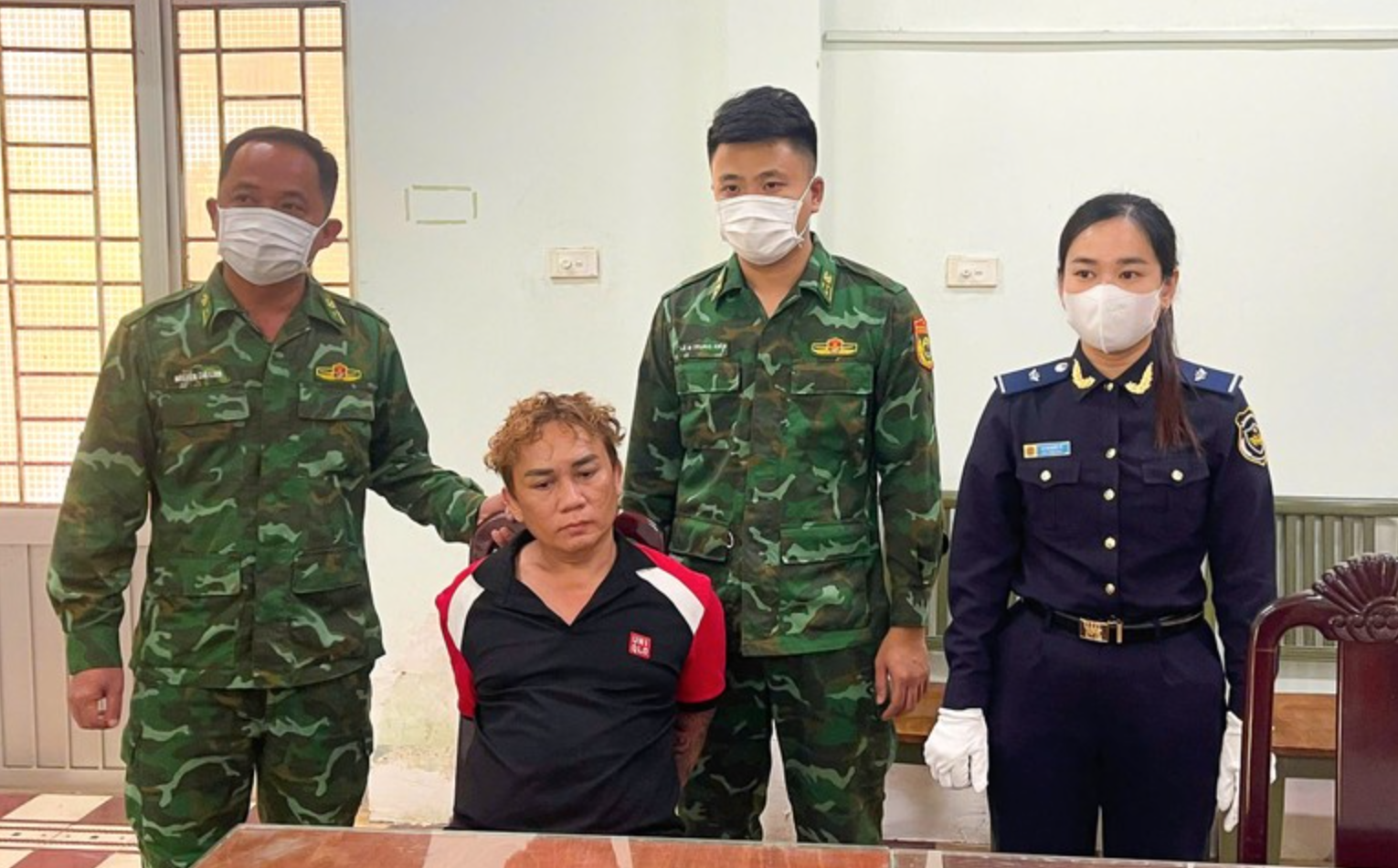 Tài xế lái xe tông chết em gái ở Tây Ninh: Nguồn cơn liên quan đến đất cát, thường xuyên cự cãi từ lâu- Ảnh 3.