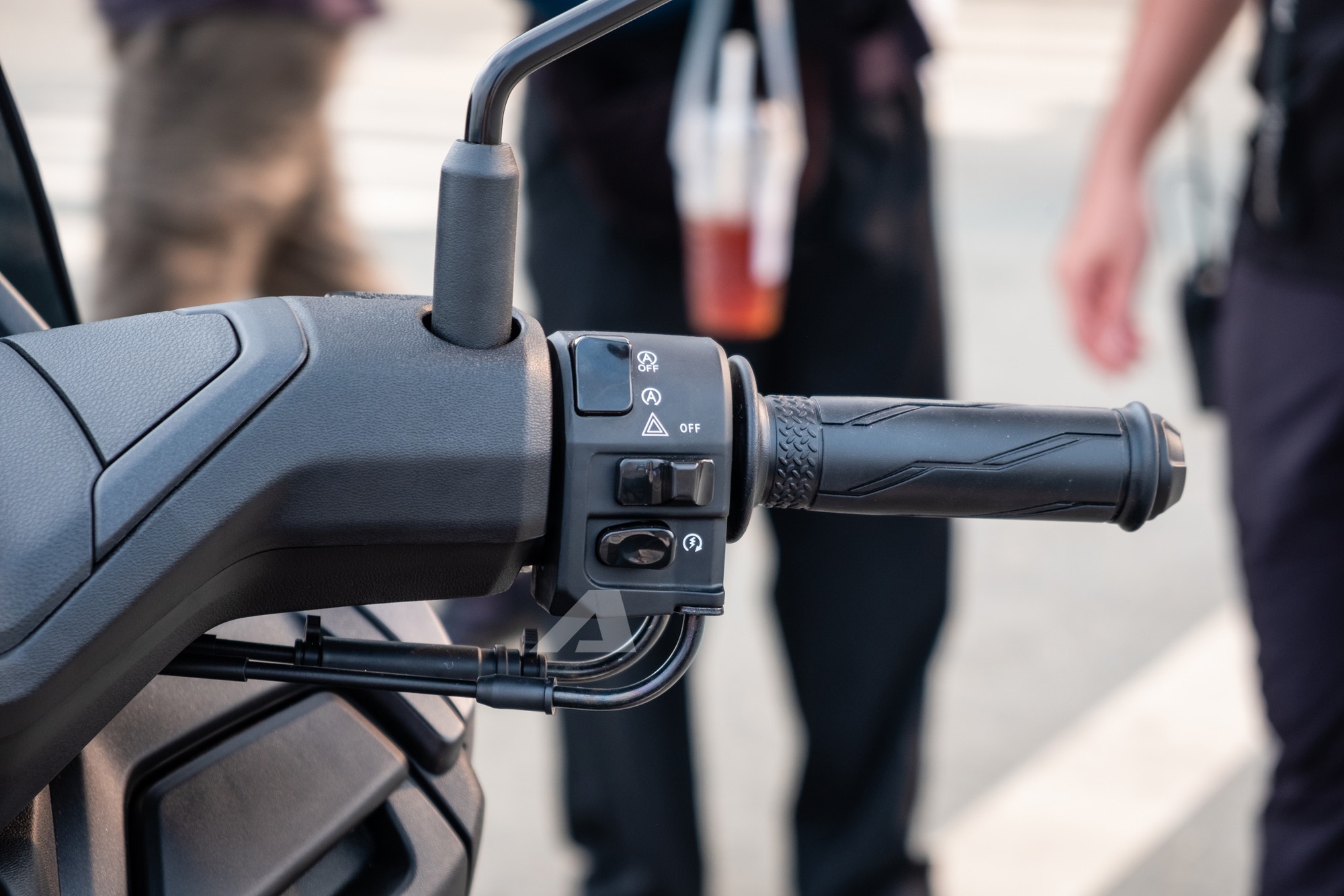 Yamaha NMAX 2025 ra mắt Việt Nam: Gi&aacute; từ 69 triệu đồng, hộp số điện tử 2 chế độ, c&oacute; thể thế chỗ PCX- Ảnh 20.