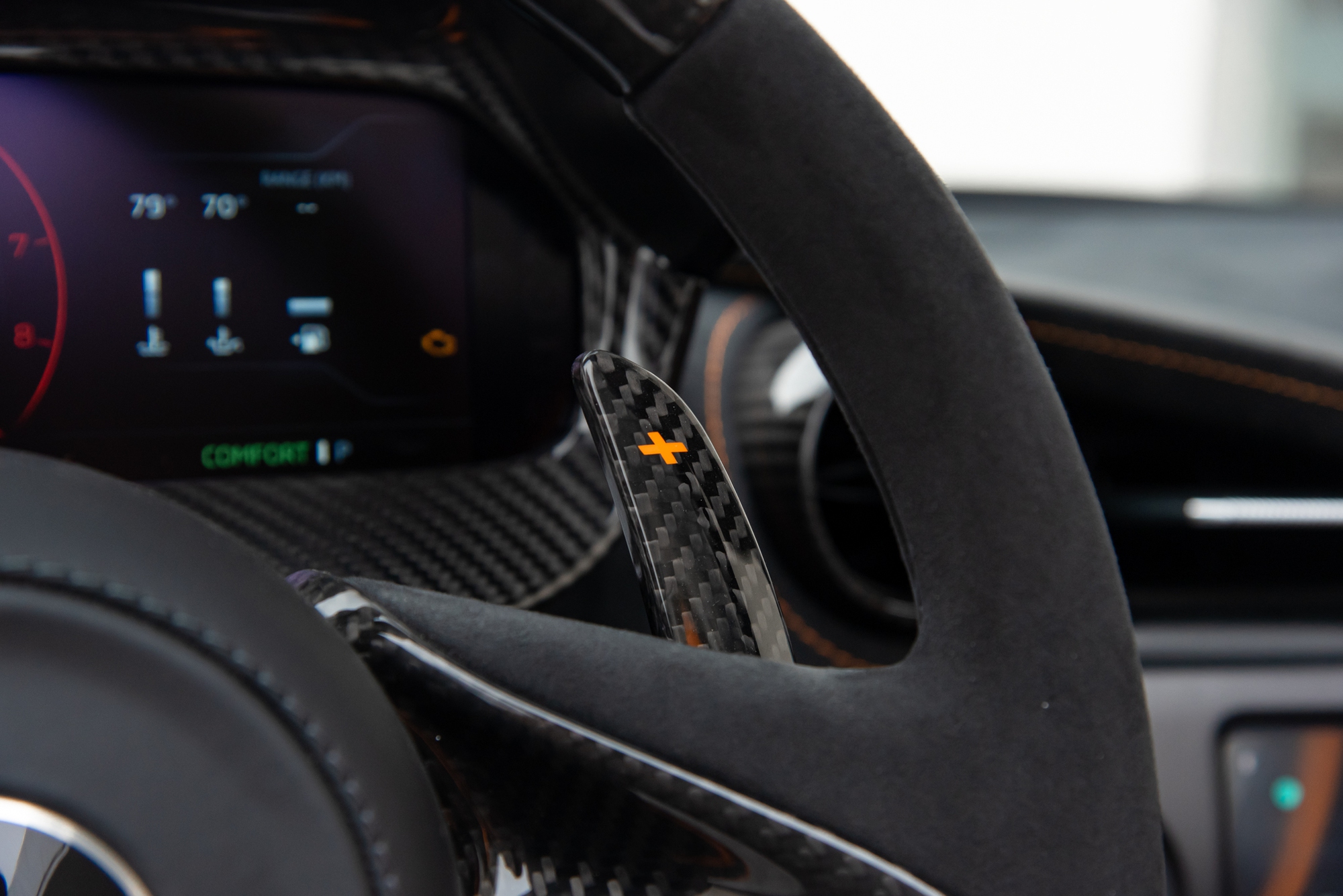 Đại gia Việt có thể trở thành người duy nhất trên thế giới sở hữu chiếc McLaren 750S này: Gần 25 tỷ, màu sơn cực độc cần 260 giờ hoàn thiện- Ảnh 17. Đại gia Việt có thể trở thành người duy nhất trên thế giới sở hữu chiếc McLaren 750S này: Gần 25 tỷ, màu sơn cực độc cần 260 giờ hoàn thiện- Ảnh 17.