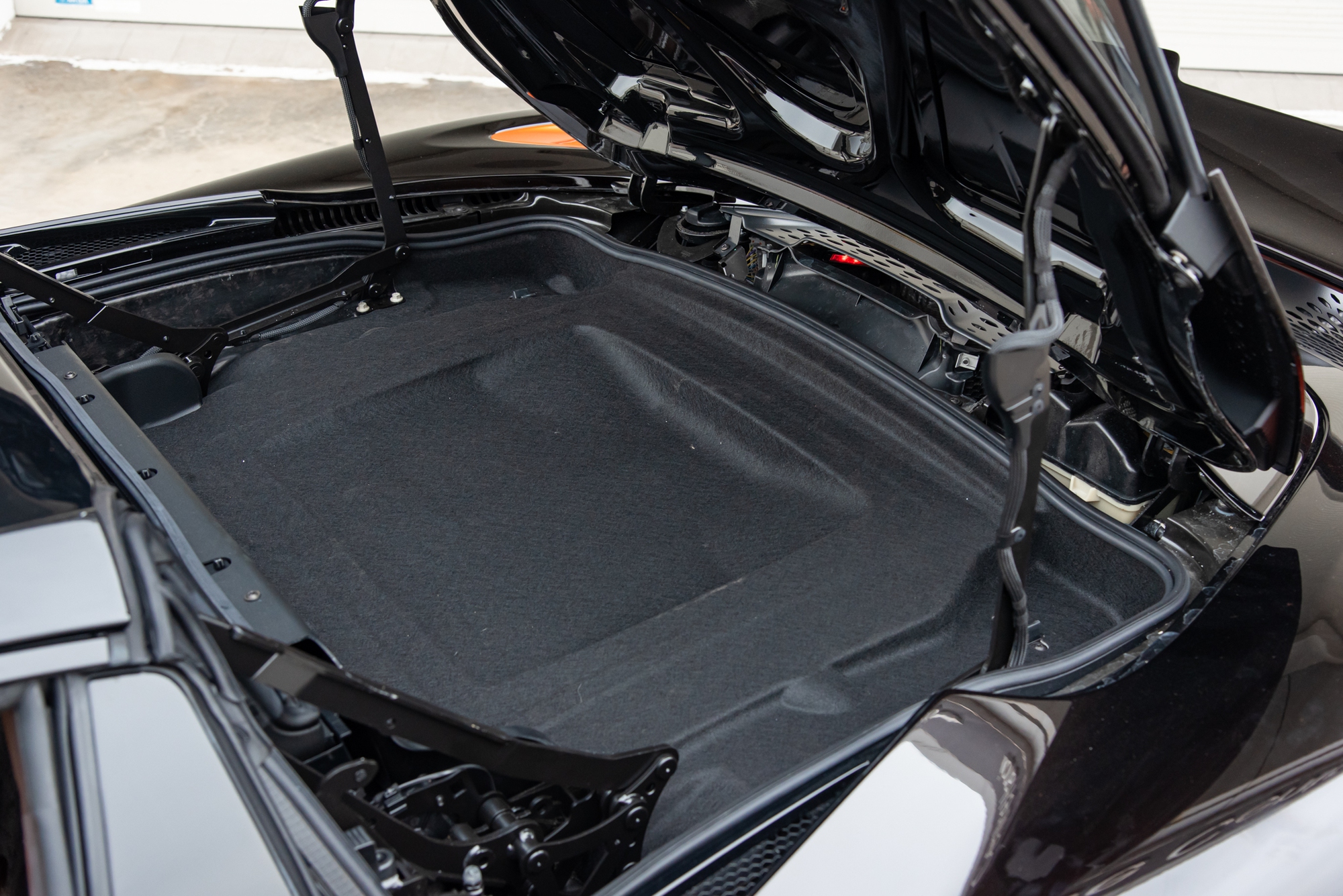 Đại gia Việt có thể trở thành người duy nhất trên thế giới sở hữu chiếc McLaren 750S này: Gần 25 tỷ, màu sơn cực độc cần 260 giờ hoàn thiện- Ảnh 28. Đại gia Việt có thể trở thành người duy nhất trên thế giới sở hữu chiếc McLaren 750S này: Gần 25 tỷ, màu sơn cực độc cần 260 giờ hoàn thiện- Ảnh 28.