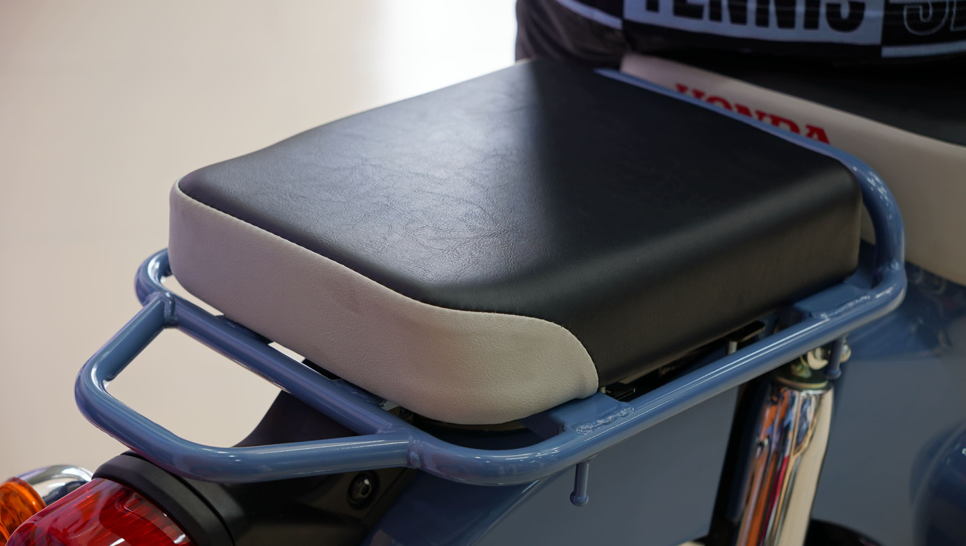 Bản độ &lsquo;nhẹ&rsquo; Honda Super Cub 50 Final Edition gi&aacute; tr&ecirc;n 100 triệu đồng- Ảnh 10.