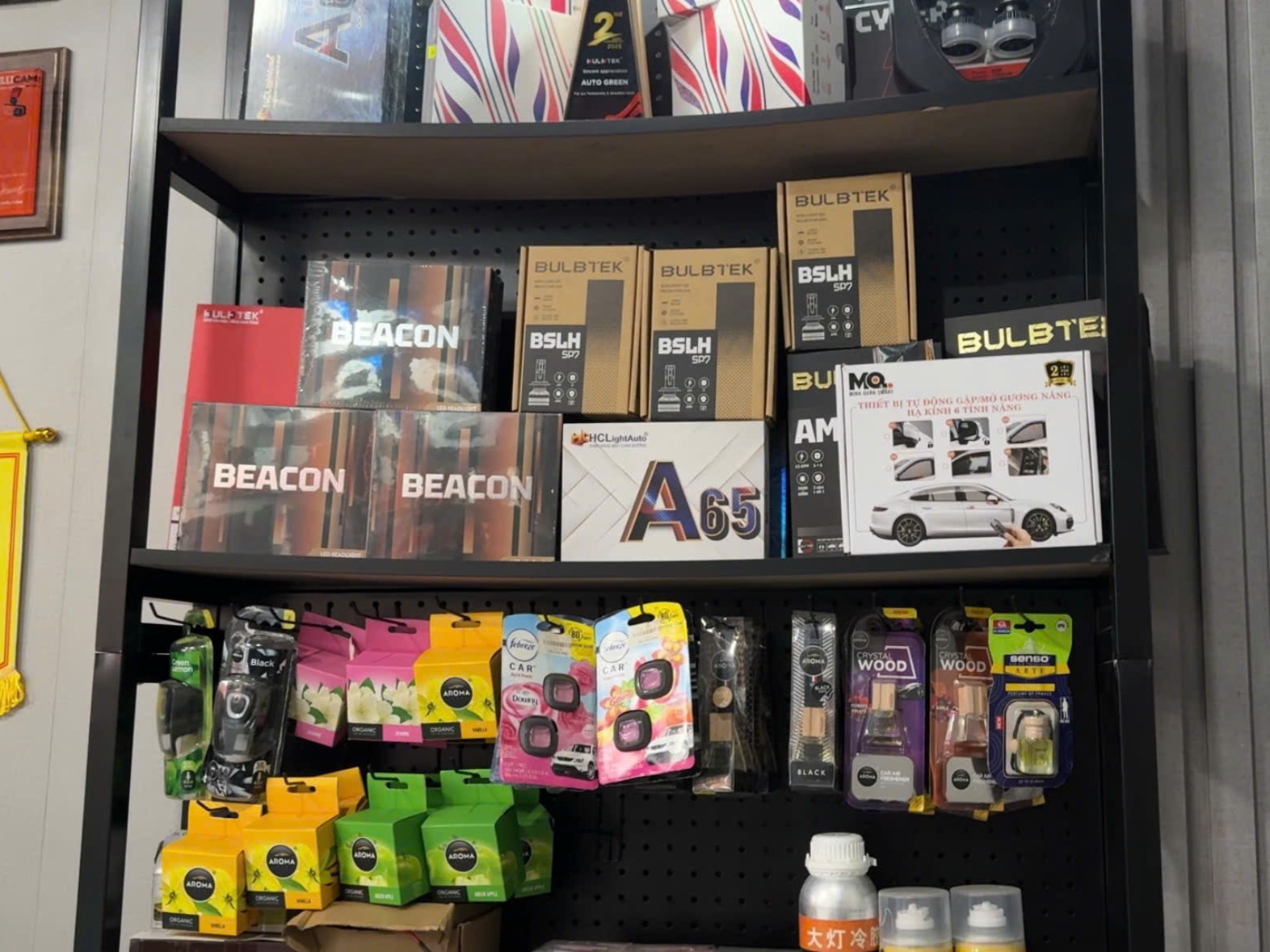 &lsquo;B&oacute;c t&uacute;i m&ugrave;&rsquo; phụ kiện &ocirc; t&ocirc; mua online: Đem h&agrave;ng về tận tay mới biết m&oacute;n n&agrave;o đ&aacute;ng tiền- Ảnh 1.