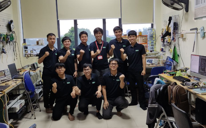 Từng tuy&ecirc;n bố sạc xe điện 