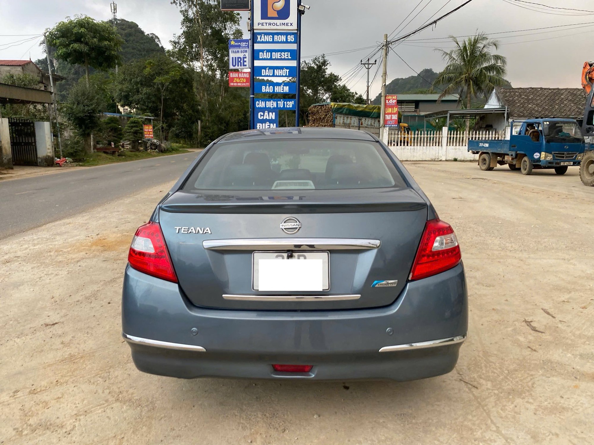 Từng l&agrave; đối thủ của Camry với gi&aacute; gần tỷ bạc nhưng mẫu Nissan n&agrave;y giờ b&aacute;n lại chưa đến 250 triệu đồng- Ảnh 2.