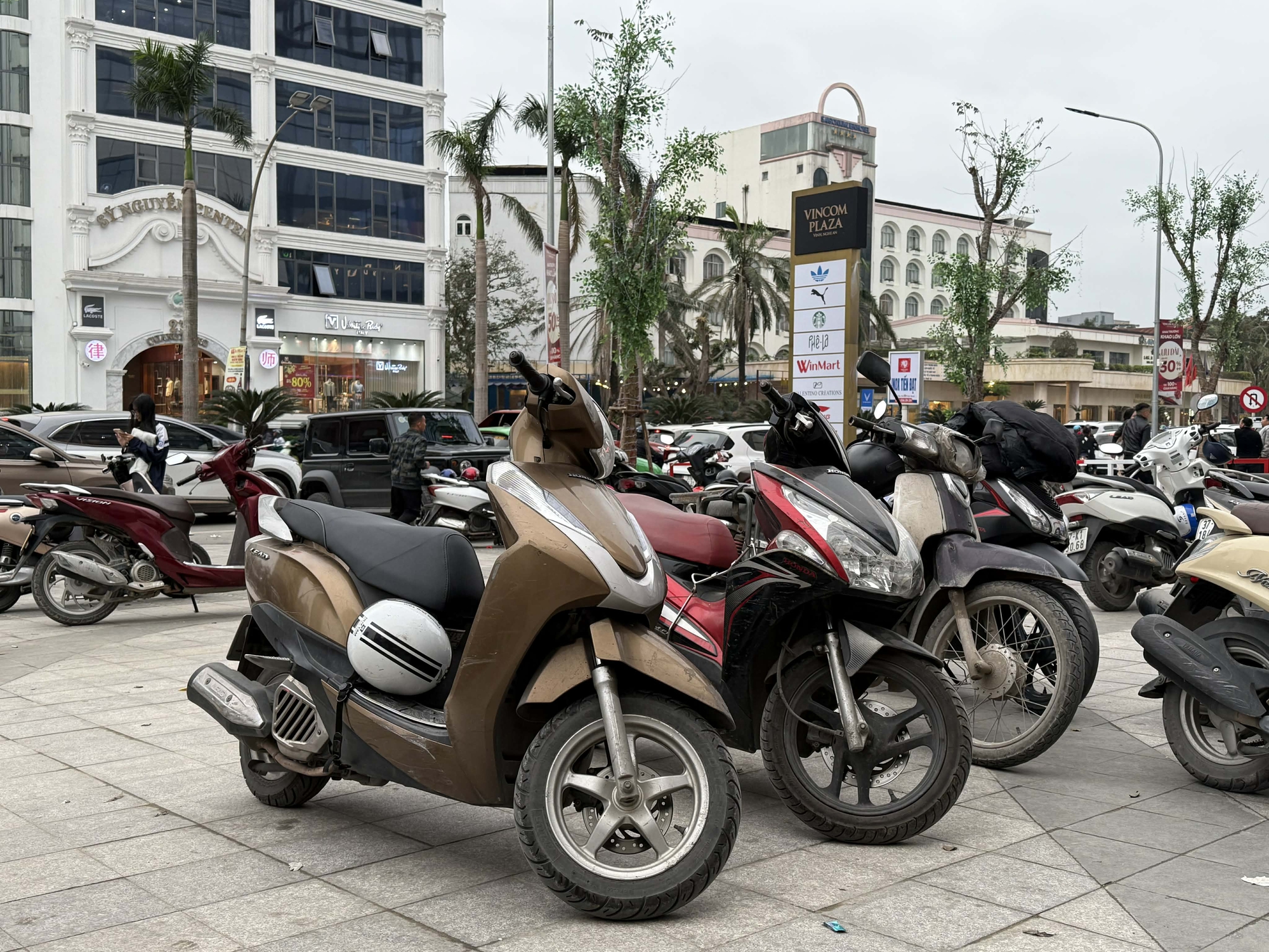 Mua xe máy online: ‘Chỉ dành cho người rành xe có nhiều kinh nghiệm’- Ảnh 2. Mua xe máy online: ‘Chỉ dành cho người rành xe có nhiều kinh nghiệm’- Ảnh 2.