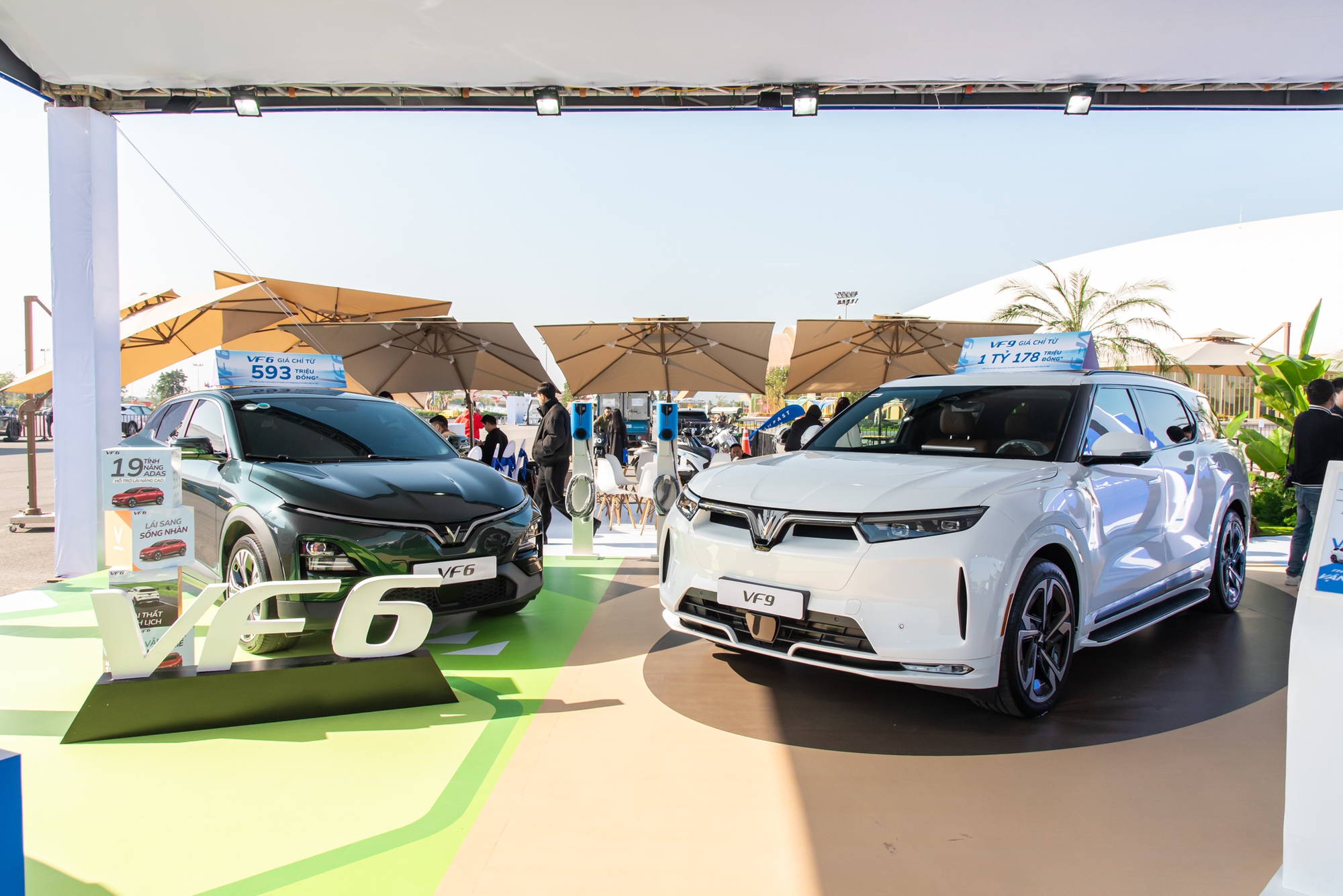 VinFast mang loạt xe hot đến trung tâm triển lãm lớn nhất Đông Nam Á: 10 ô tô, 12 xe máy, có mẫu tải điện đầu tiên thị trường- Ảnh 6. VinFast mang loạt xe hot đến trung tâm triển lãm lớn nhất Đông Nam Á: 10 ô tô, 12 xe máy, có mẫu tải điện đầu tiên thị trường- Ảnh 6.