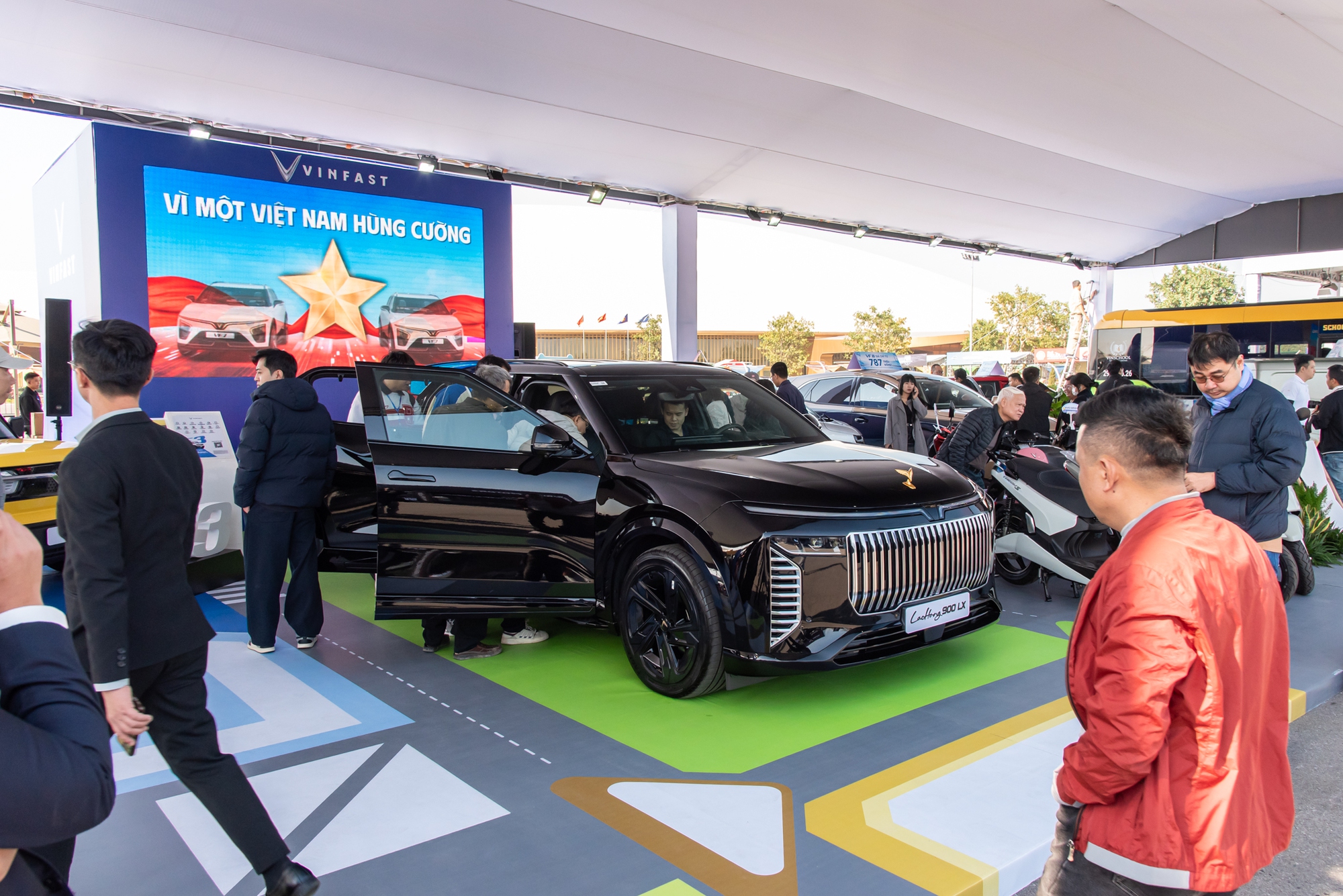 VinFast mang loạt xe hot đến trung tâm triển lãm lớn nhất Đông Nam Á: 10 ô tô, 12 xe máy, có mẫu tải điện đầu tiên thị trường- Ảnh 9. VinFast mang loạt xe hot đến trung tâm triển lãm lớn nhất Đông Nam Á: 10 ô tô, 12 xe máy, có mẫu tải điện đầu tiên thị trường- Ảnh 9.