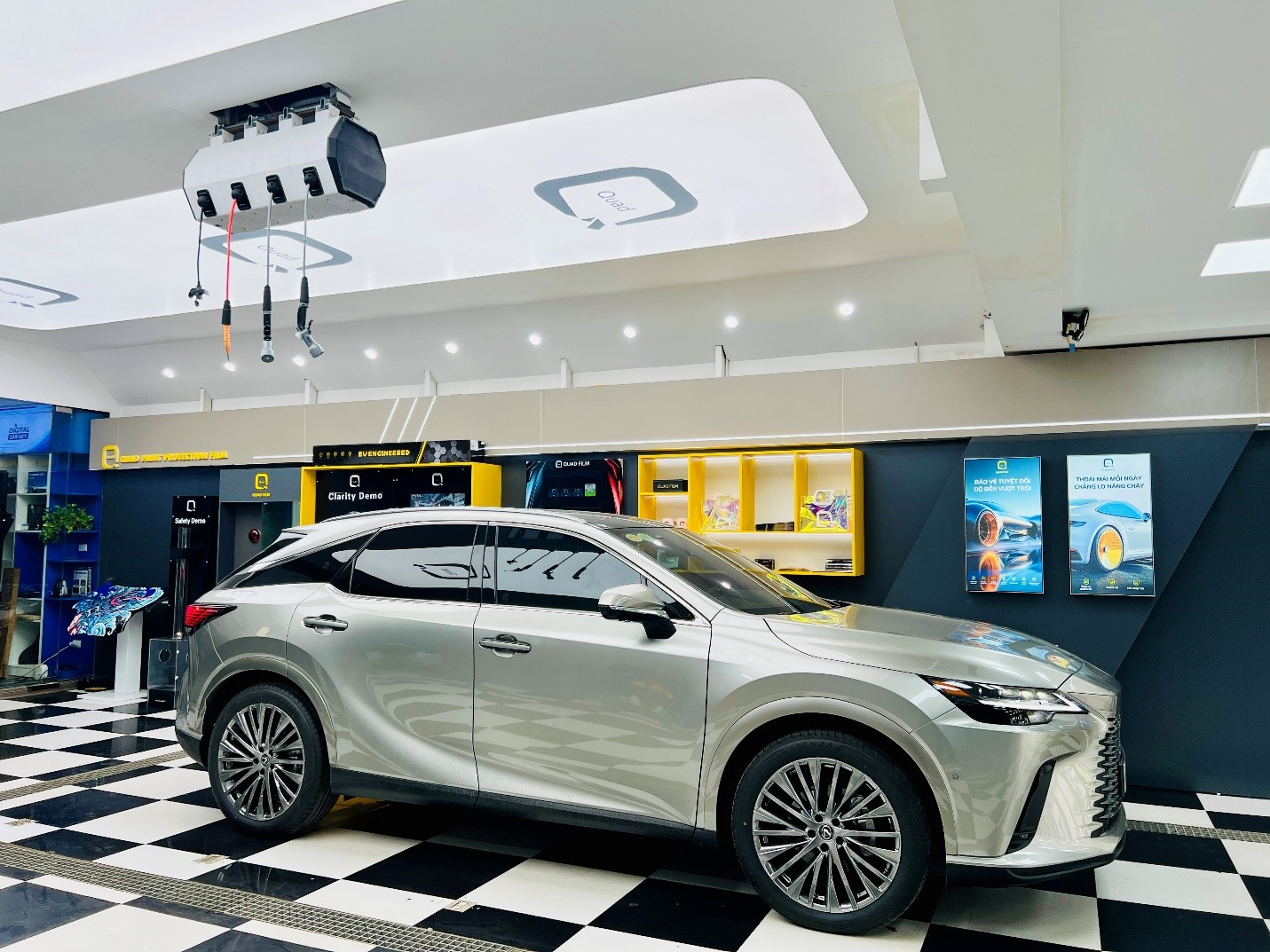 D&aacute;n PPF &ocirc; t&ocirc;: Giải ph&aacute;p bảo vệ sơn xe cao cấp từ QUAD Film USA- Ảnh 5.