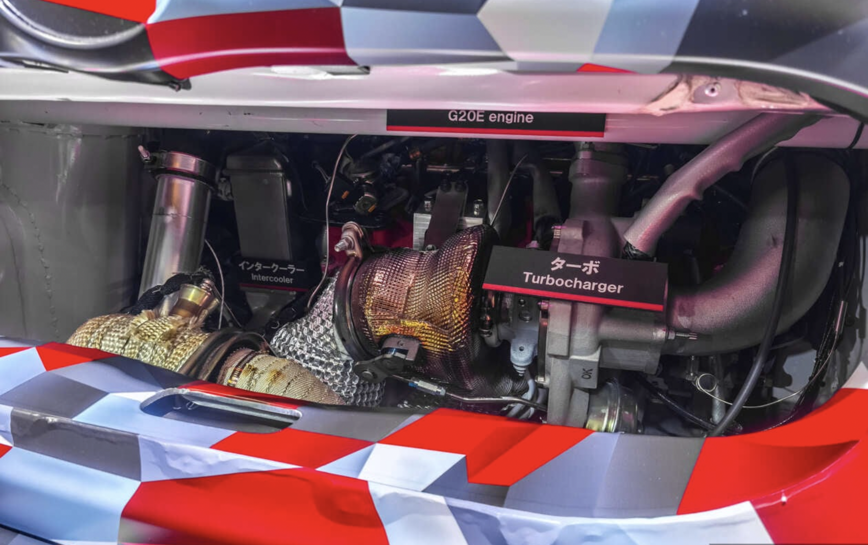 Toyota l&agrave;m sống dậy 'huyền thoại' MR2: Động cơ đặt giữa, dẫn động 4 b&aacute;nh quyết 'đấu' xe thể thao thuần chất- Ảnh 3.