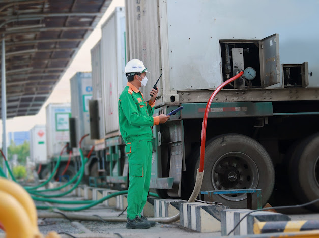 Vụ gần 500 xe buýt TPHCM có thể ngừng hoạt động vì thiếu khí: Doanh nghiệp nói gì?- Ảnh 2. Vụ gần 500 xe buýt TPHCM có thể ngừng hoạt động vì thiếu khí: Doanh nghiệp nói gì?- Ảnh 2.