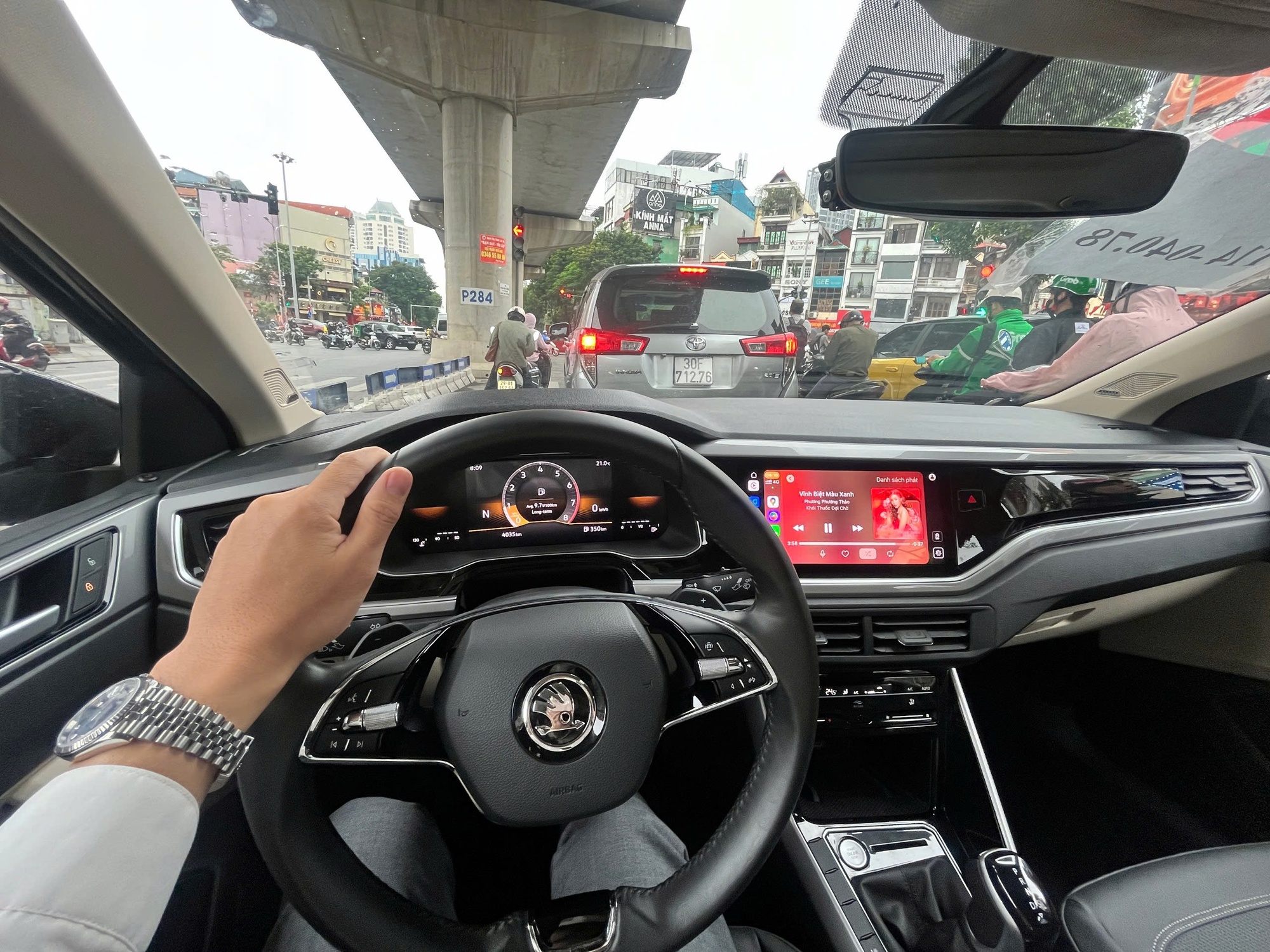 Sedan hạng B gầm cao như SUV: Skoda Slavia có gì ngoài thông số ‘lạ’ để đấu Vios hay City?- Ảnh 2. Sedan hạng B gầm cao như SUV: Skoda Slavia có gì ngoài thông số ‘lạ’ để đấu Vios hay City?- Ảnh 2.