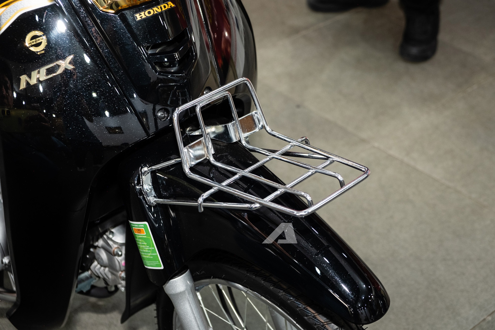 Honda Dream NCX 2026 đầu tiên về Việt Nam: Giá hơn 100 triệu đồng, ngang 2 chiếc SH- Ảnh 13. Honda Dream NCX 2026 đầu tiên về Việt Nam: Giá hơn 100 triệu đồng, ngang 2 chiếc SH- Ảnh 13.